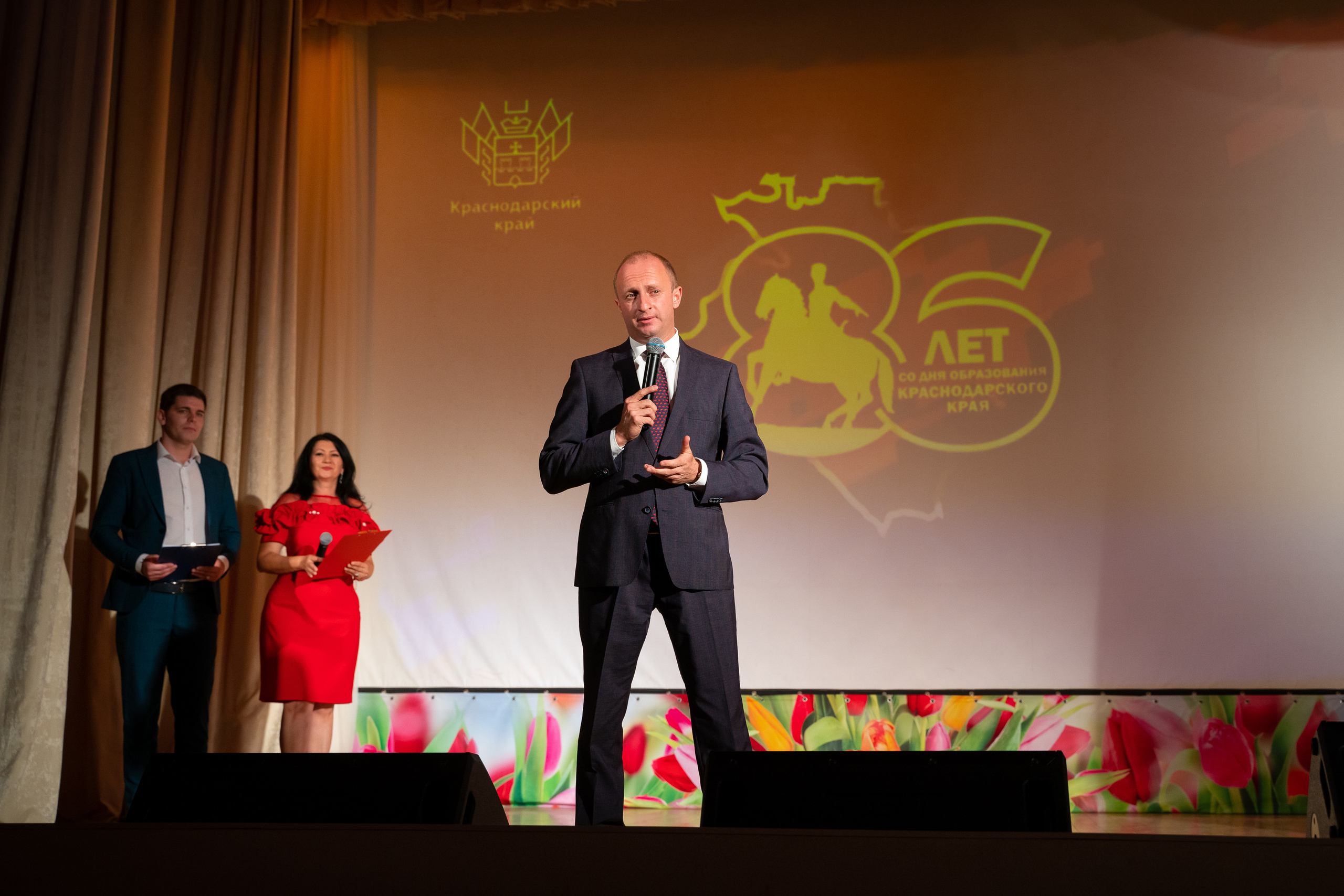 День рождения Кубани. Жизнь курорта Кабардинка в фотографиях