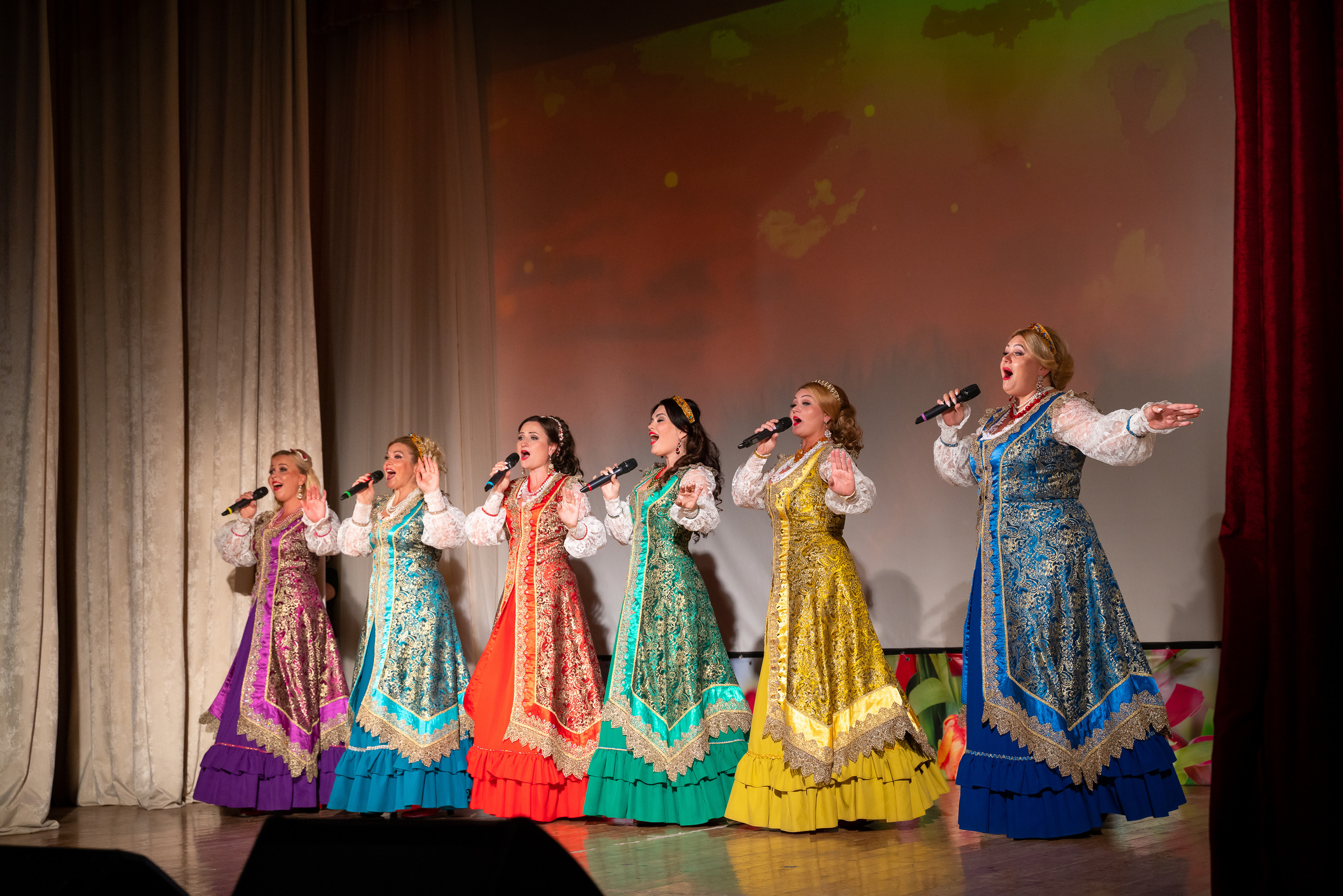 День рождения Кубани. Жизнь курорта Кабардинка в фотографиях