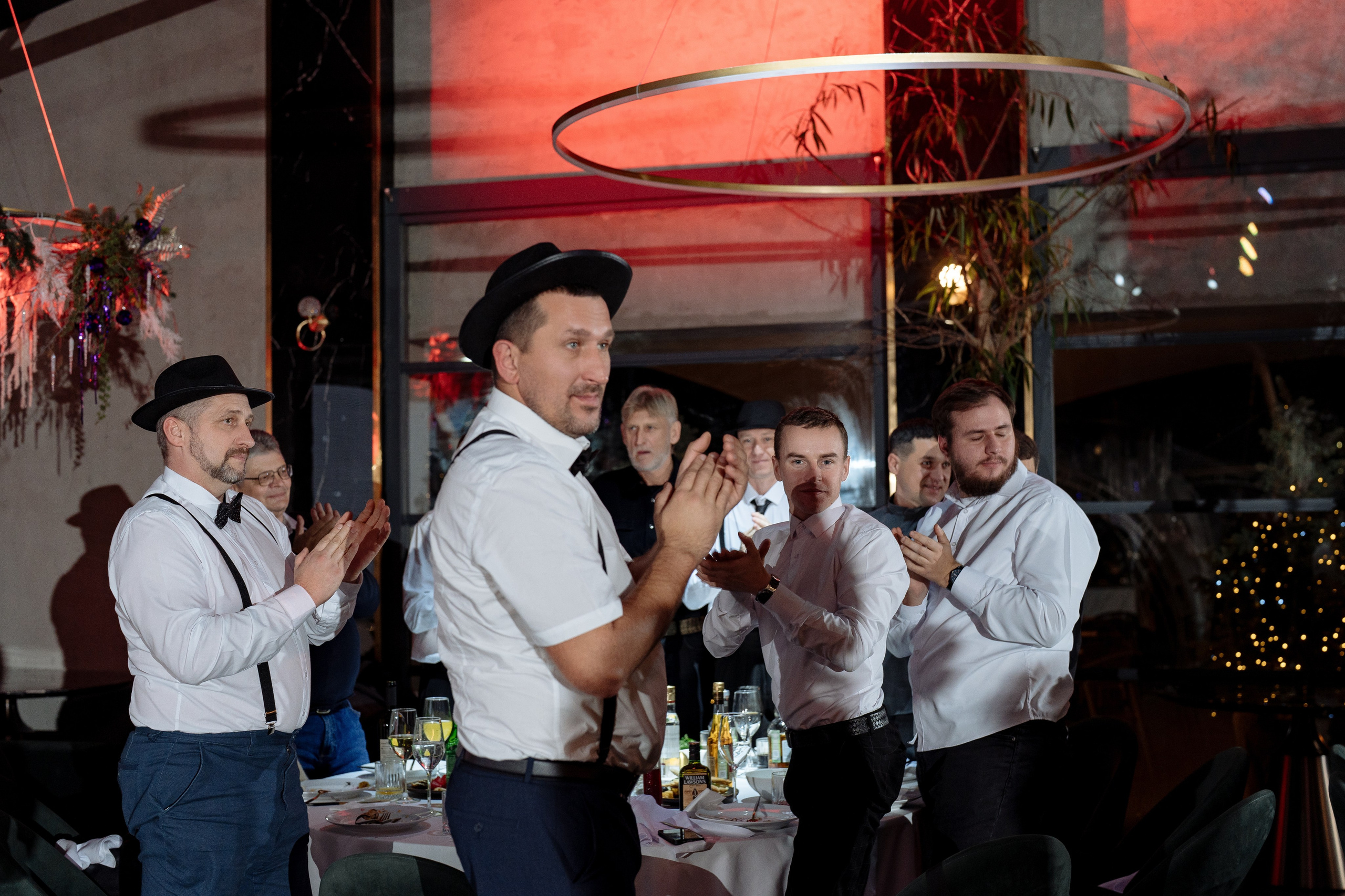 Альбион Тур