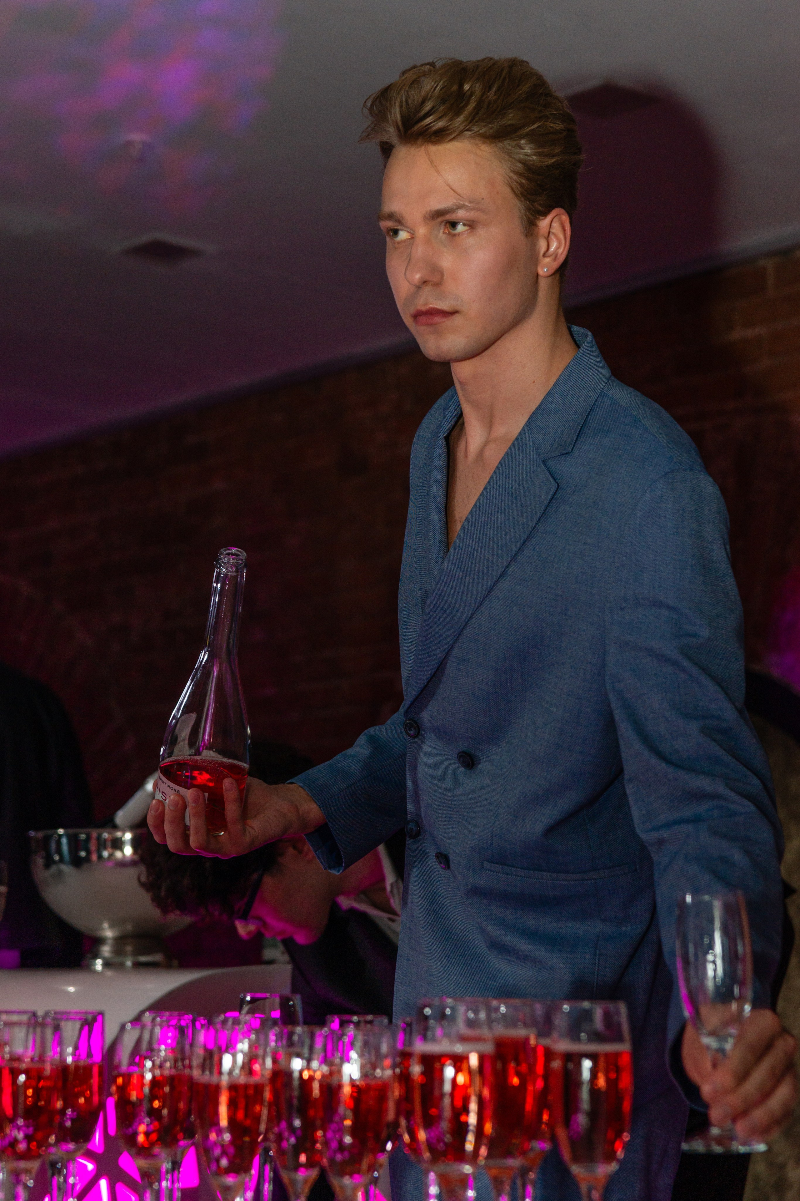 Фотограф ЕКБ. Индивидуальные фотосессии, концертный фотограф, студийная, семейная, будуарная фотосессия