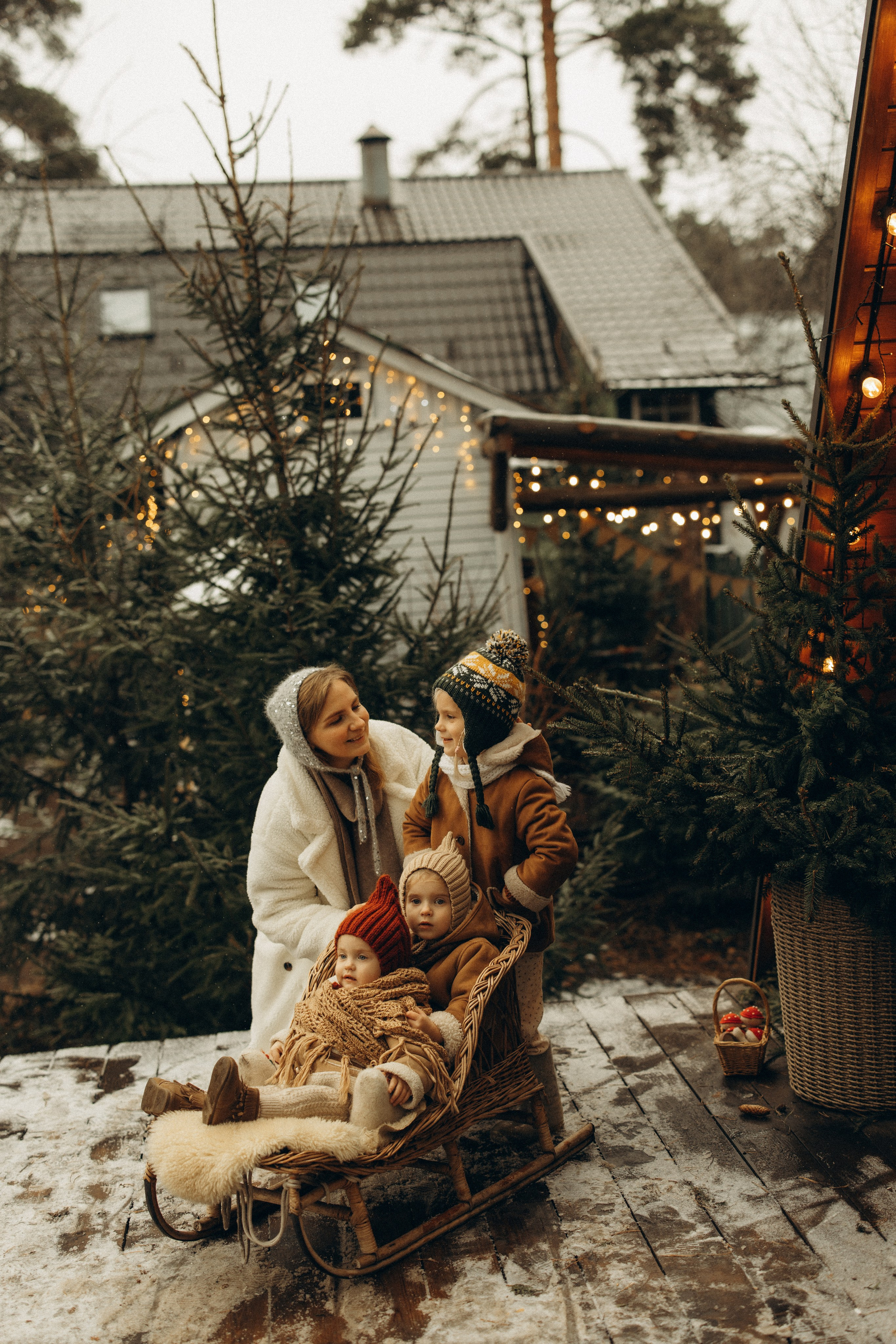 Ира, Дуня, Агуся, Маша. Семейный фотограф Оля Гладченко