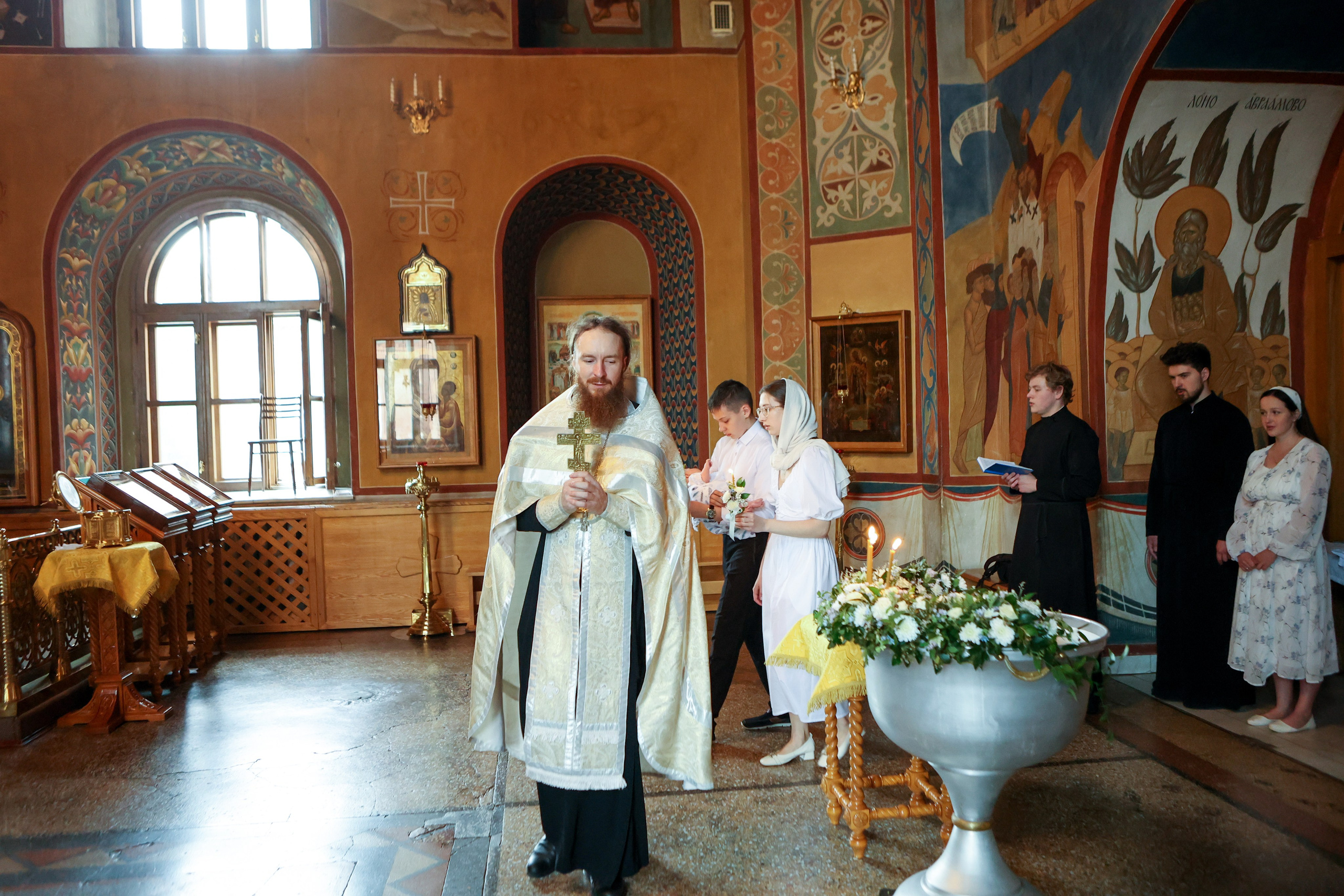 Крещение, Свято-Троицкая Сергиева Лавра. Фотограф новорожденных. Детский и семейный фотограф Марьяна Юдина