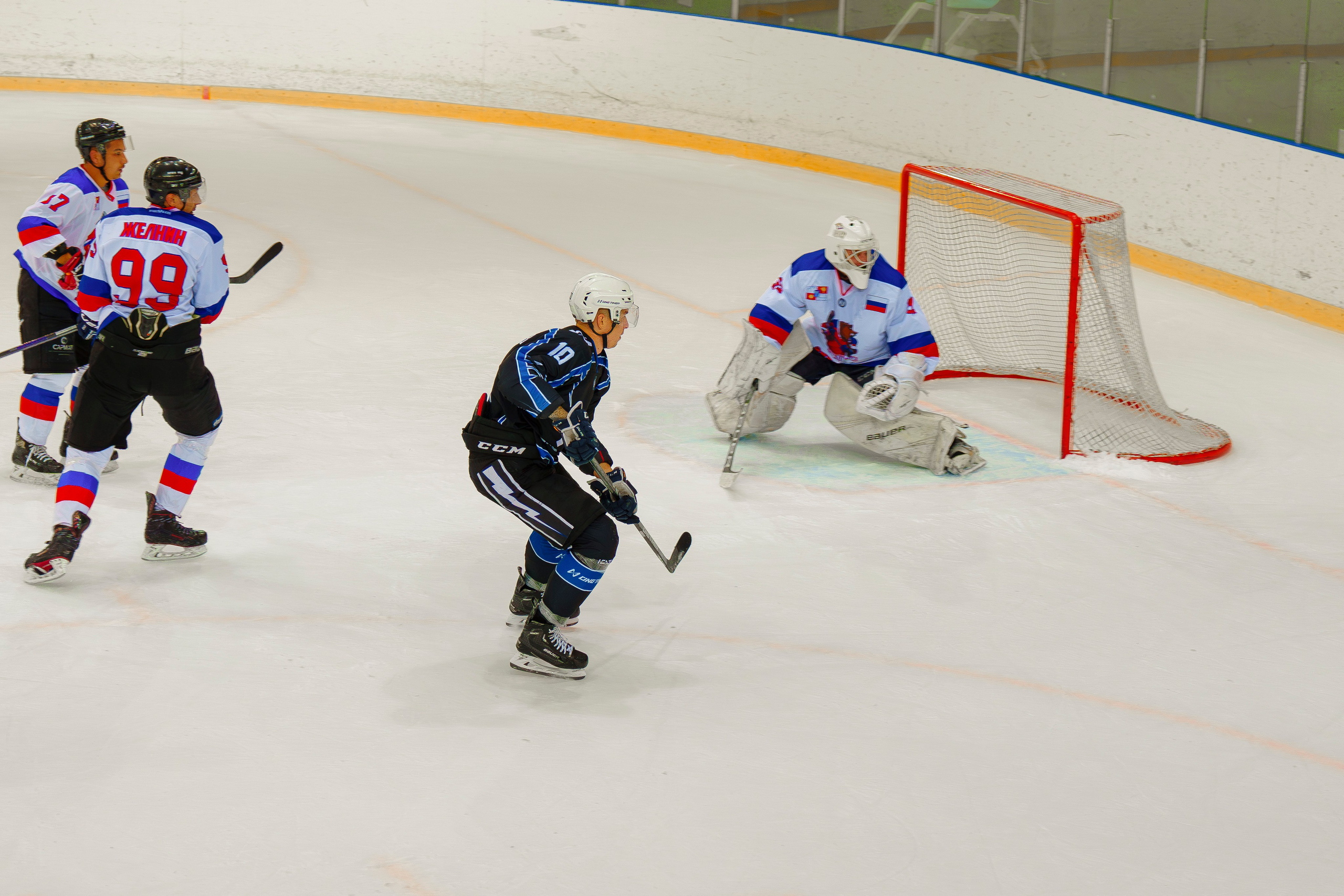 Фотосъемка хоккейных матчей в Сочи. Фотограф видеограф Геннадий Янбаев в Сочи, Краснодаре