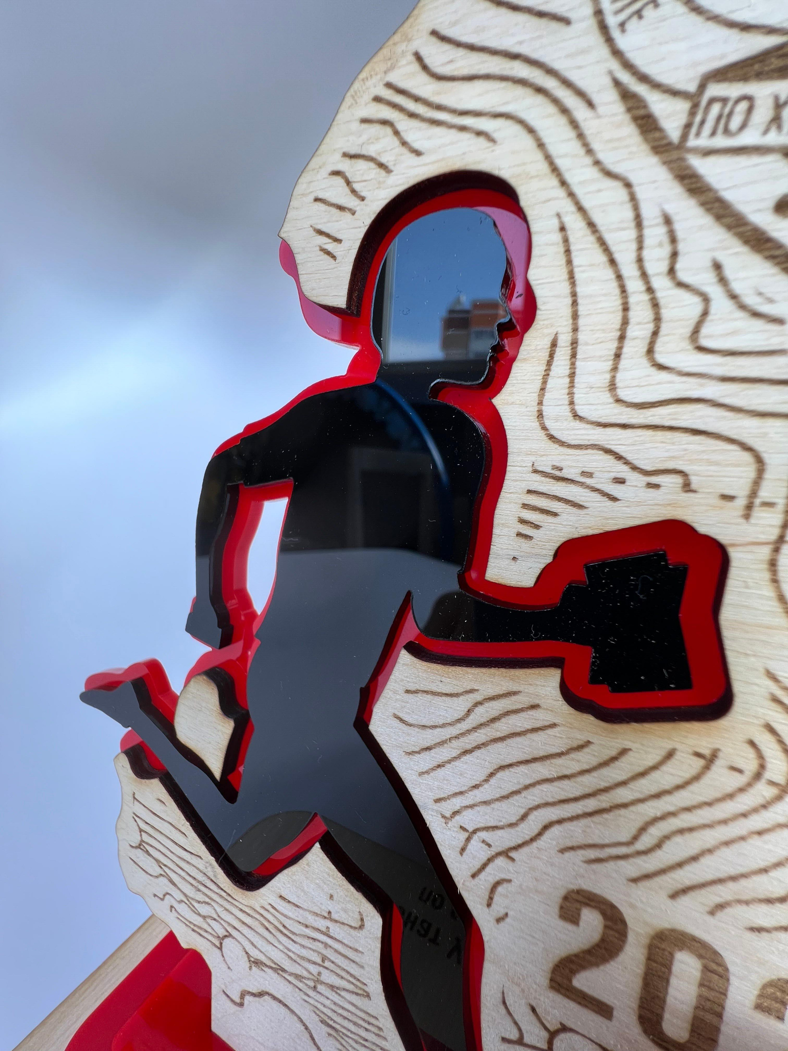 Фотографии офисных табличек, информационных стендов, вывесок