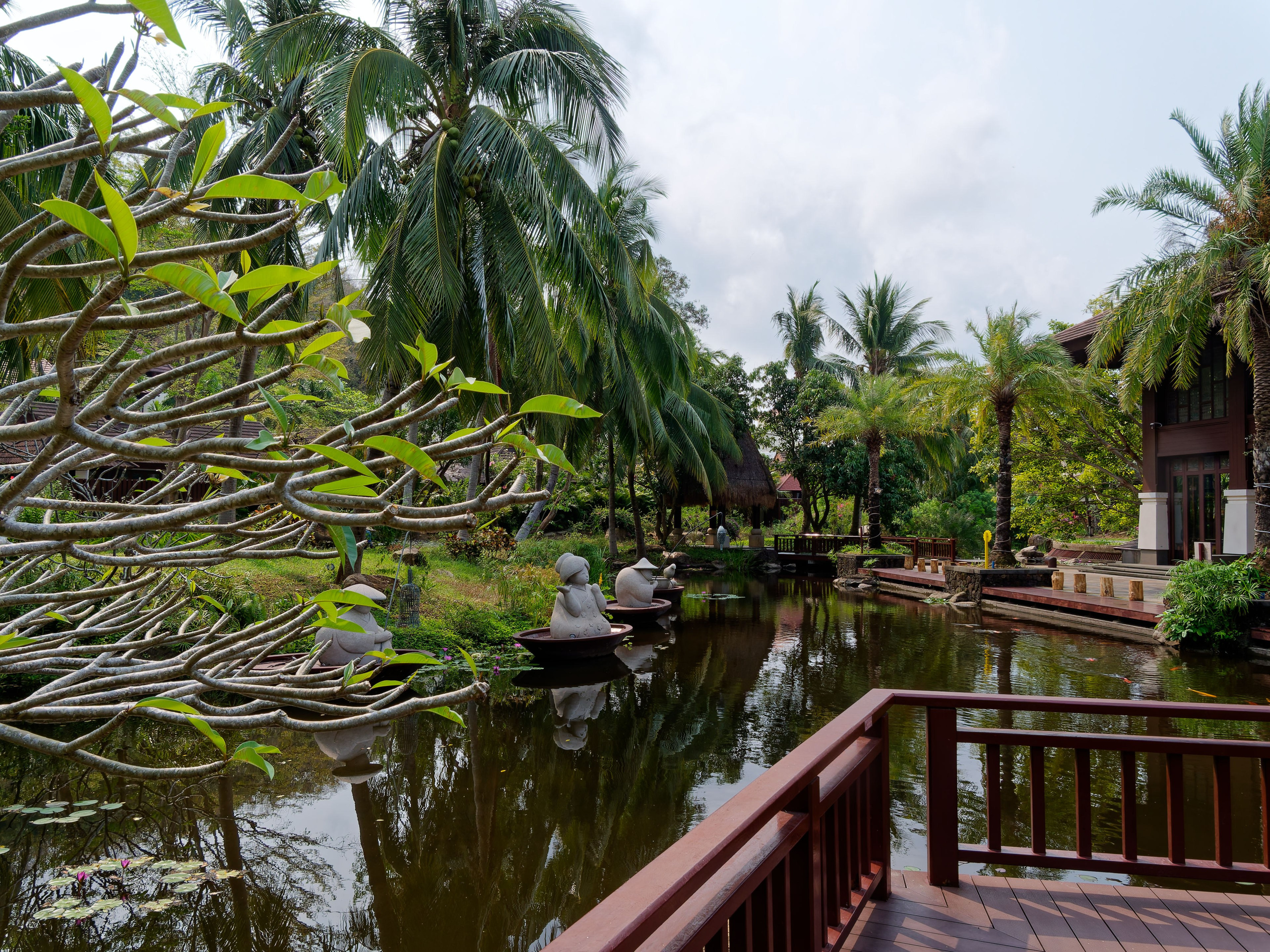 Хайнань 2026, отель «Stony Brook Villa Jianguo Resort Sanya 4*». Фотопрогулки по Миру