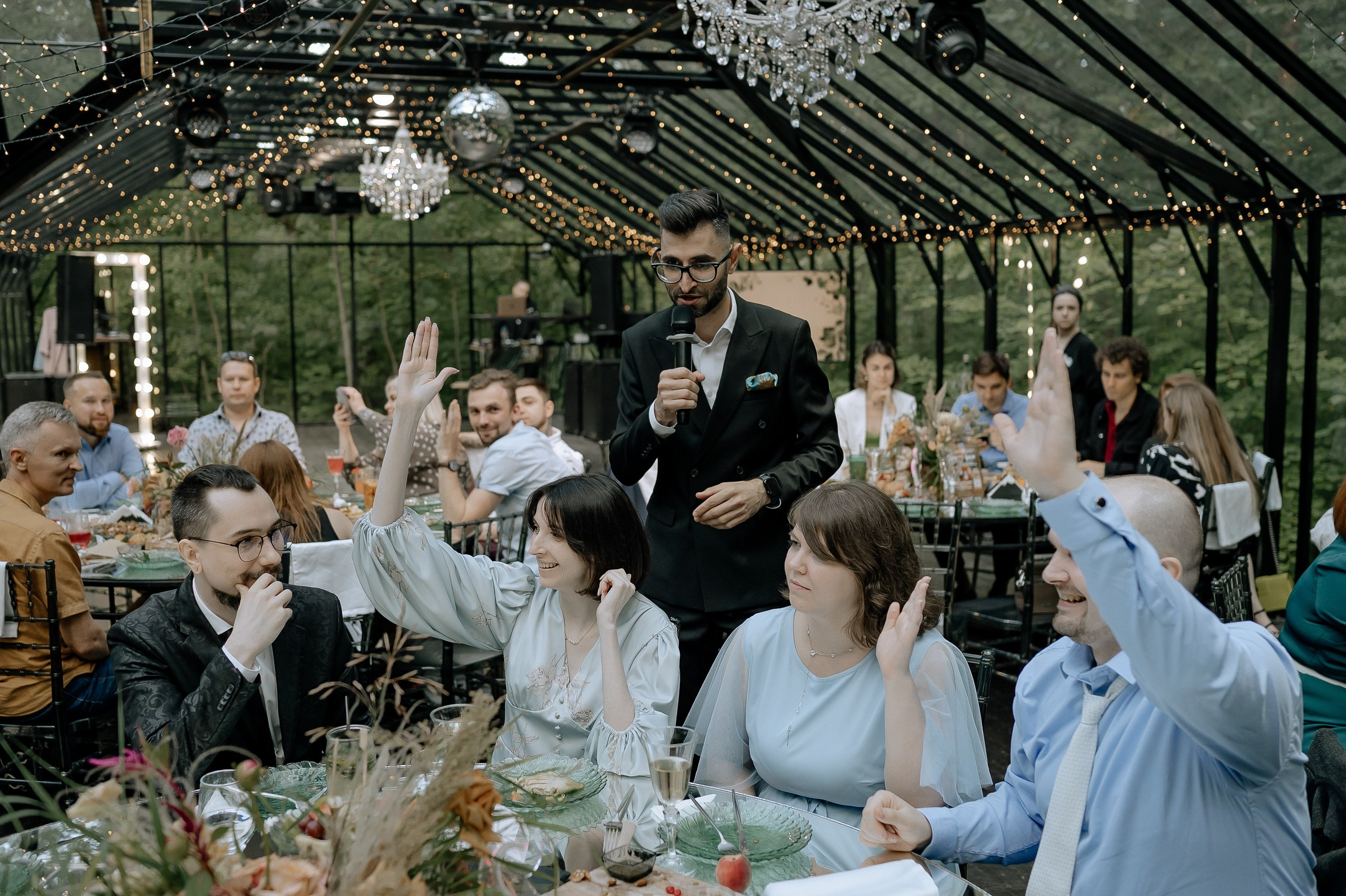 Ведущий на свадьбу