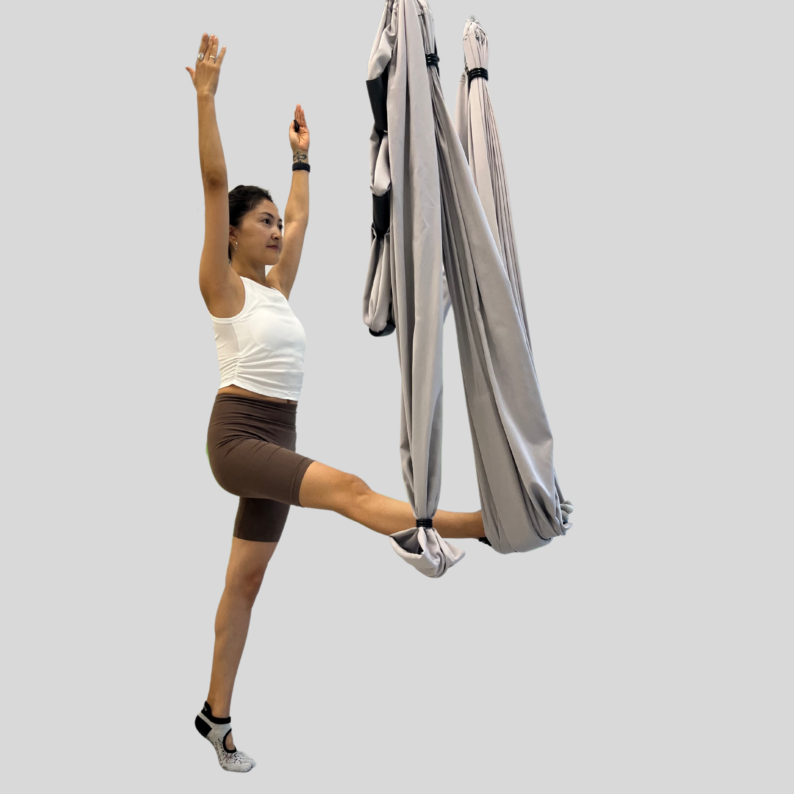 Флай йога, aerial yoga, аэро йога, связка в гамаке, позы в гамаке, aerial yoga exercise, fly yoga practice, fly yoga low, низкий гамак. Преподаю и провожу обучение по флай йоге