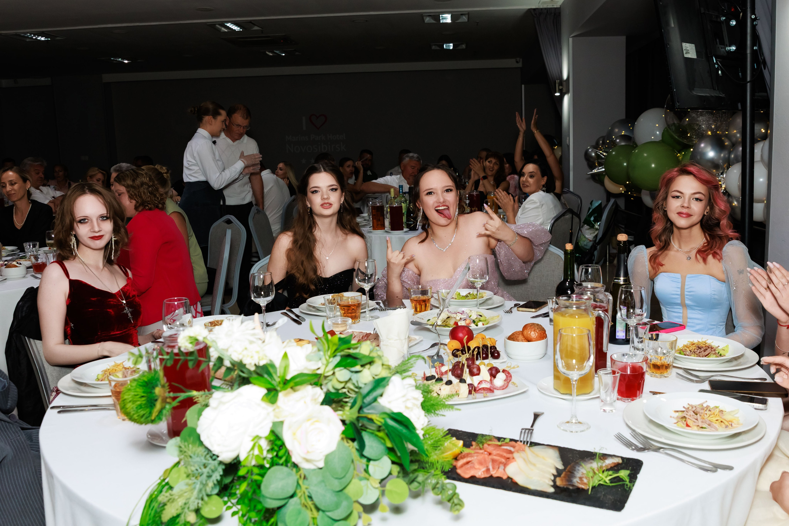 Выпускной 11 классов. Фотограф Новосибирск — Наталья Гресь