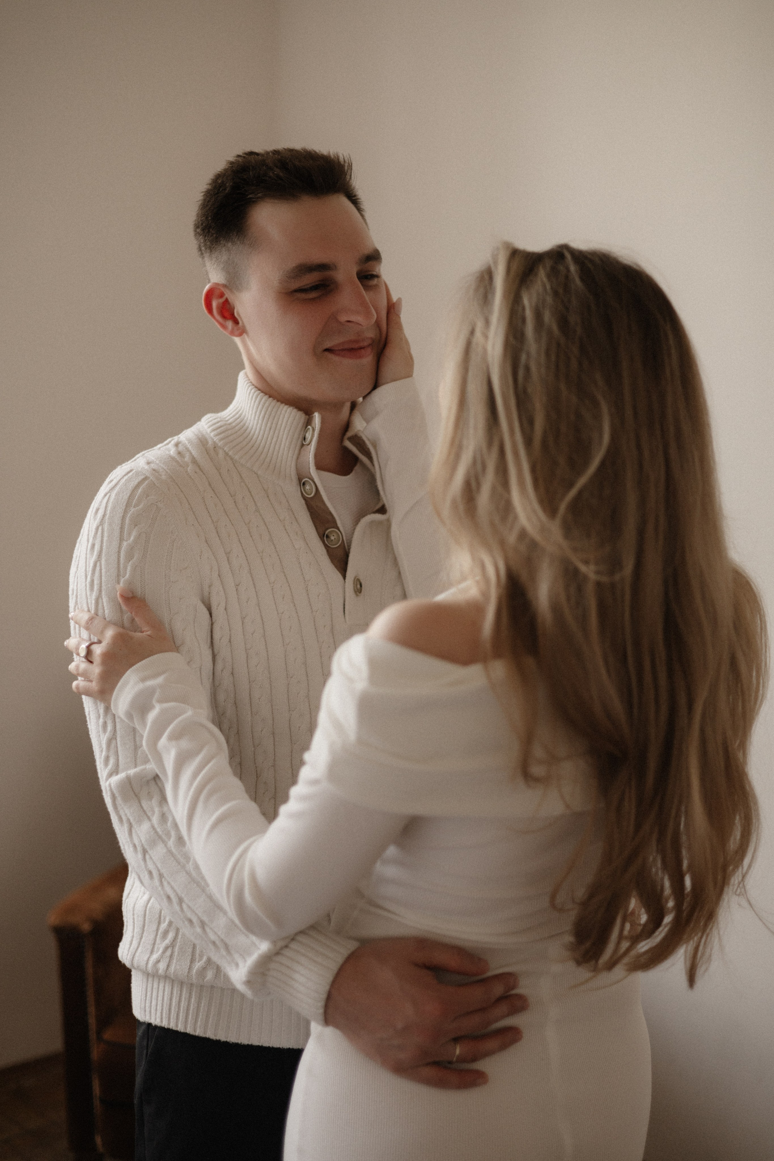 Беременная фотосессия в студии. Свадебный и портретный фотограф в Москве Анастасия Масюк