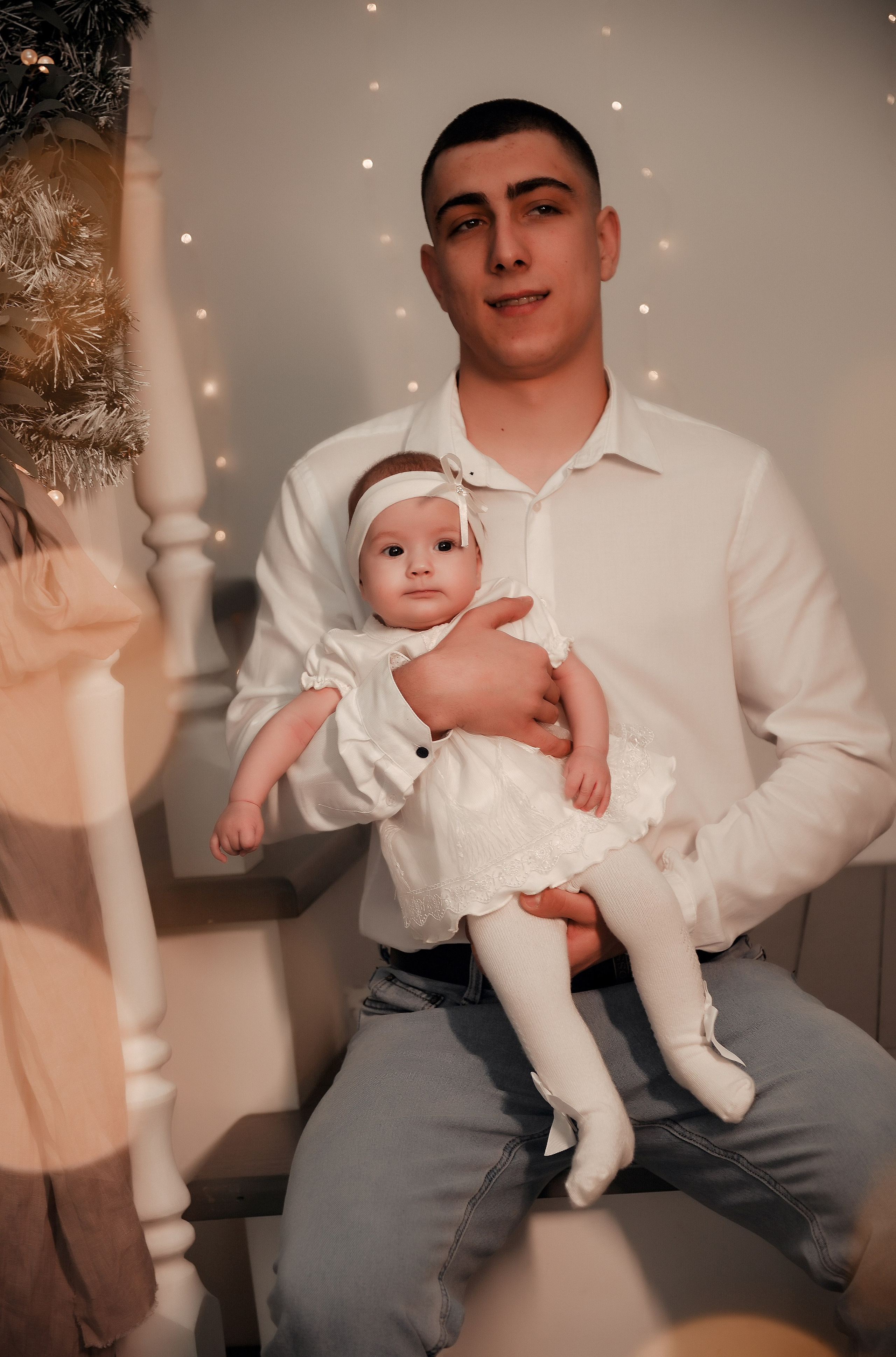 Новогодняя семейная. Свадебный, семейный, детский, контент фотограф в Омске Максим Ильин