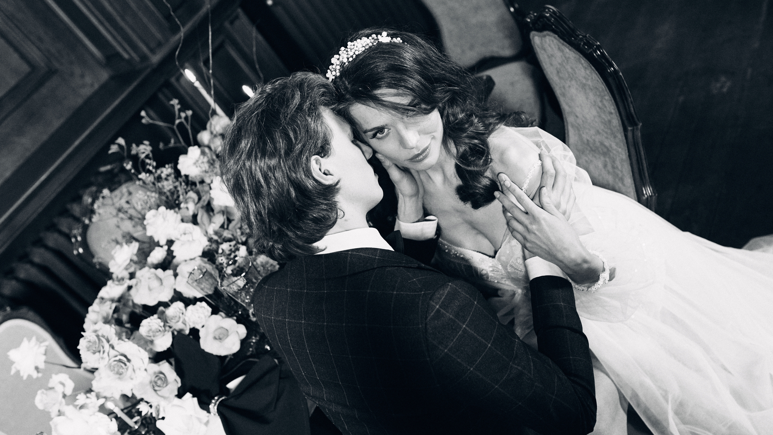 Свадьба в королевском стиле. Каталожный предметный фотограф