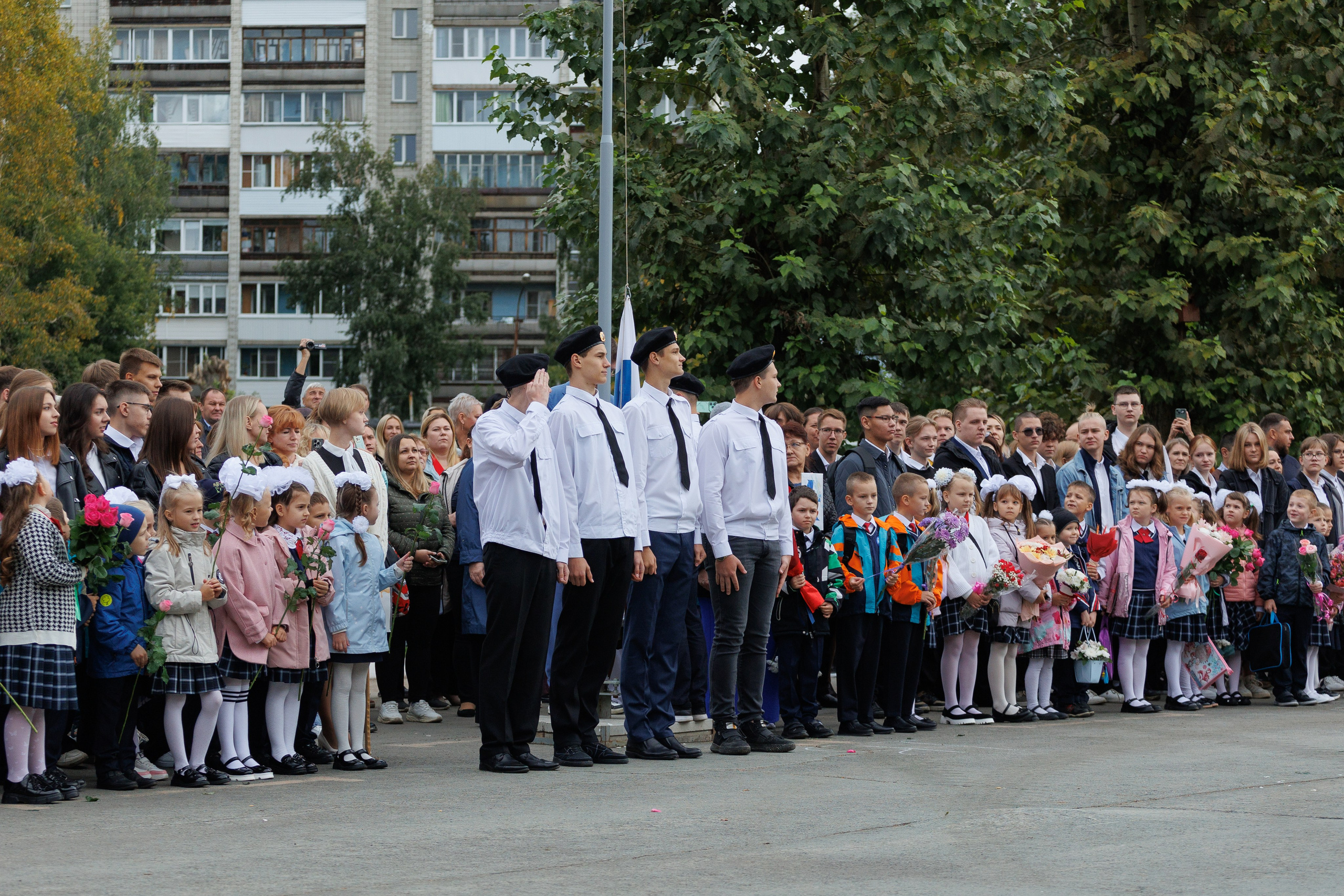 День знаний 2024. Лицей № 28. Фотомастерская Воробьевых