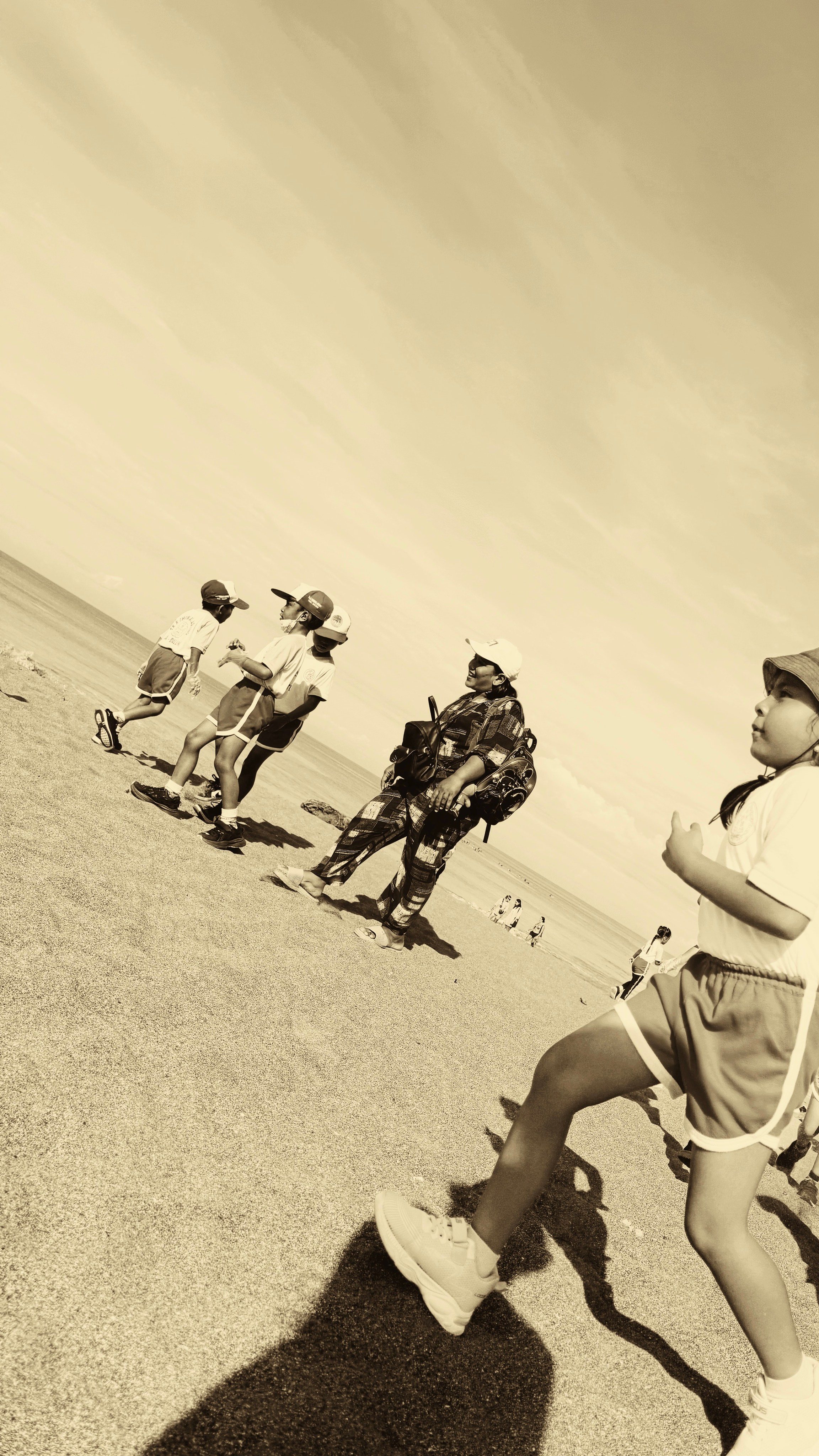 Who u are?. Carolinetru