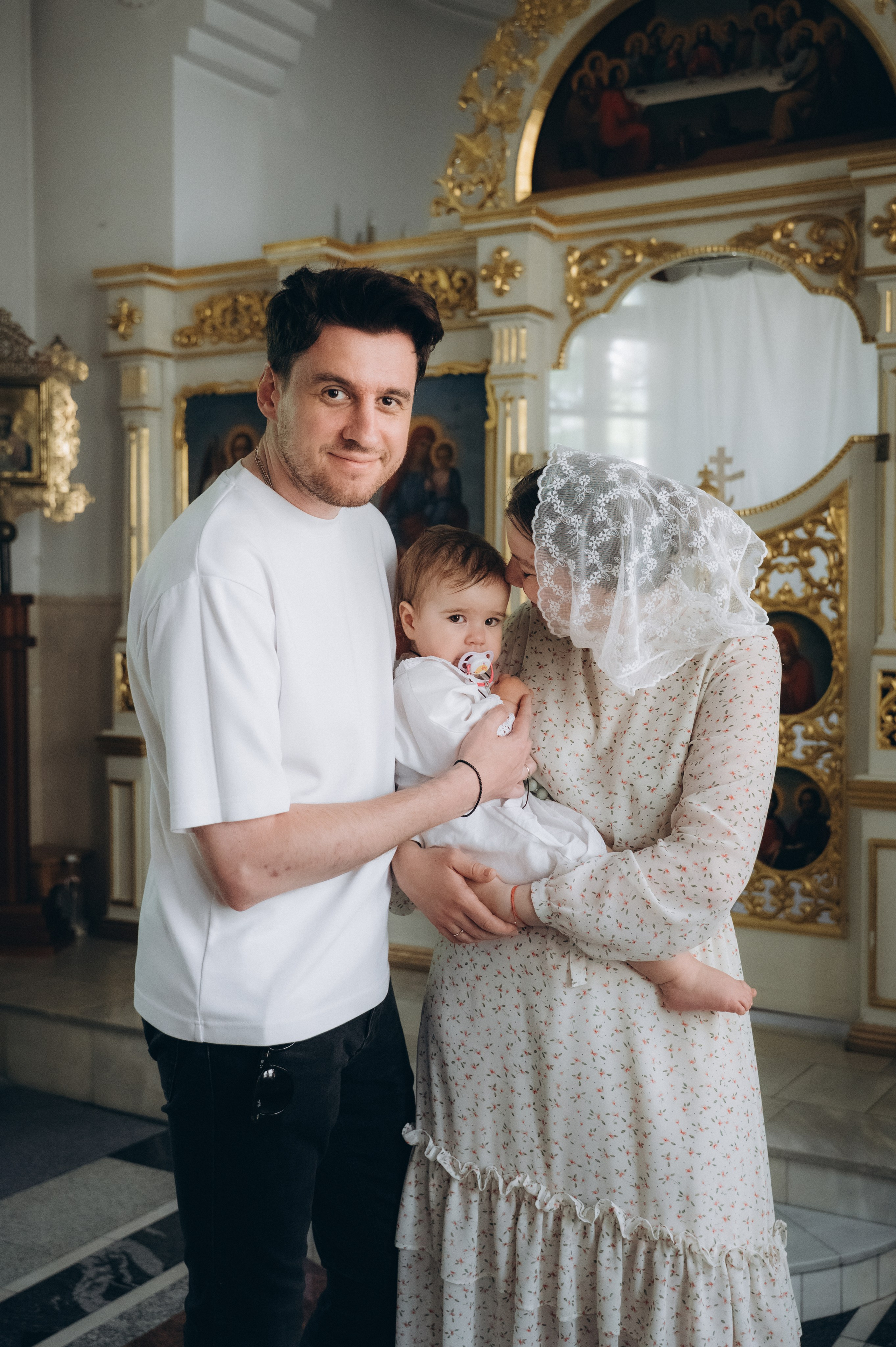 Крещение Мии и Льва. Семейный фотограф в Минске Дарья Дреко
