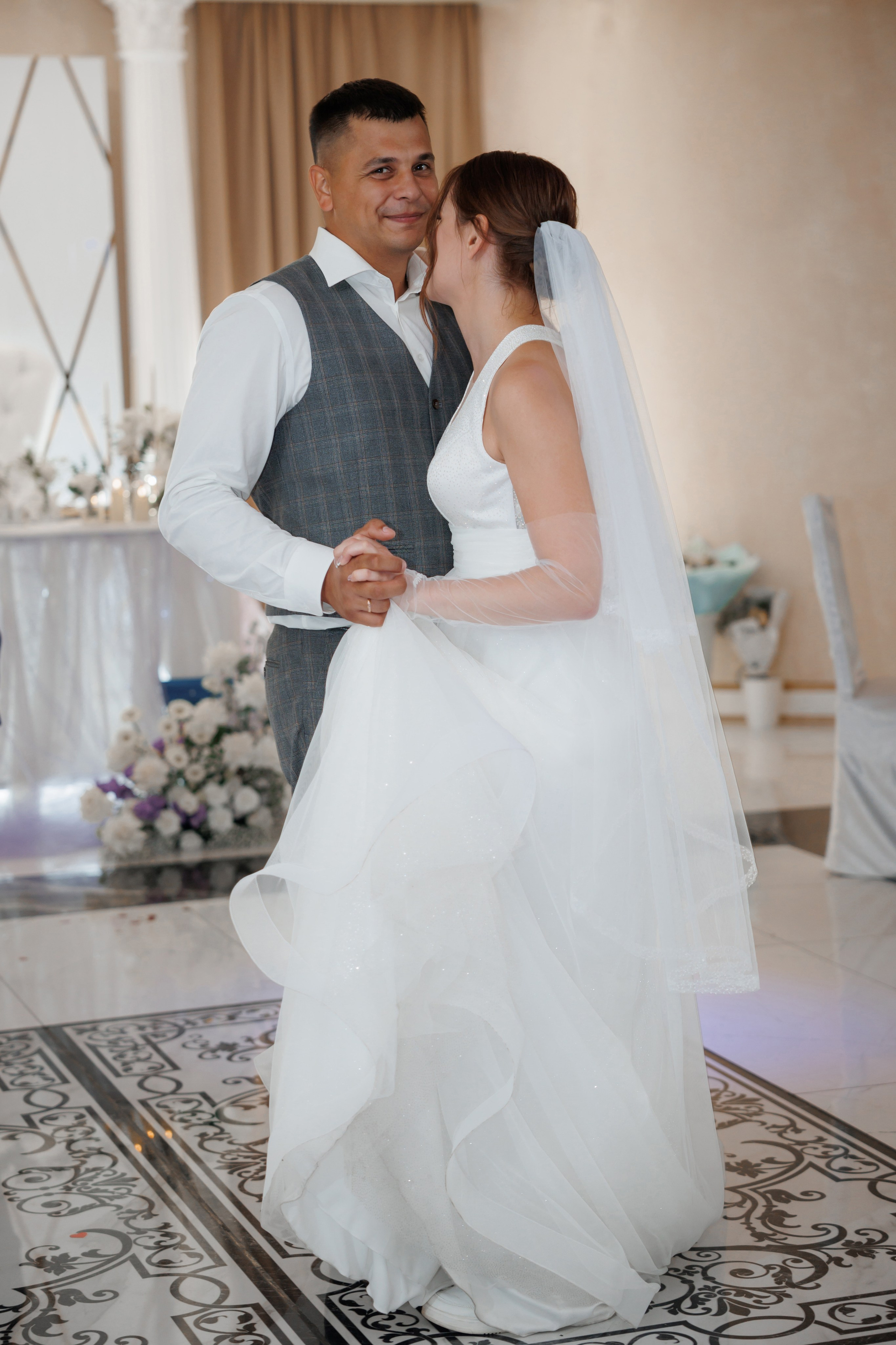 ЗАГС Бутово и Остафьево. Свадебный и репортажный фотограф (Москва, Королев и другие)