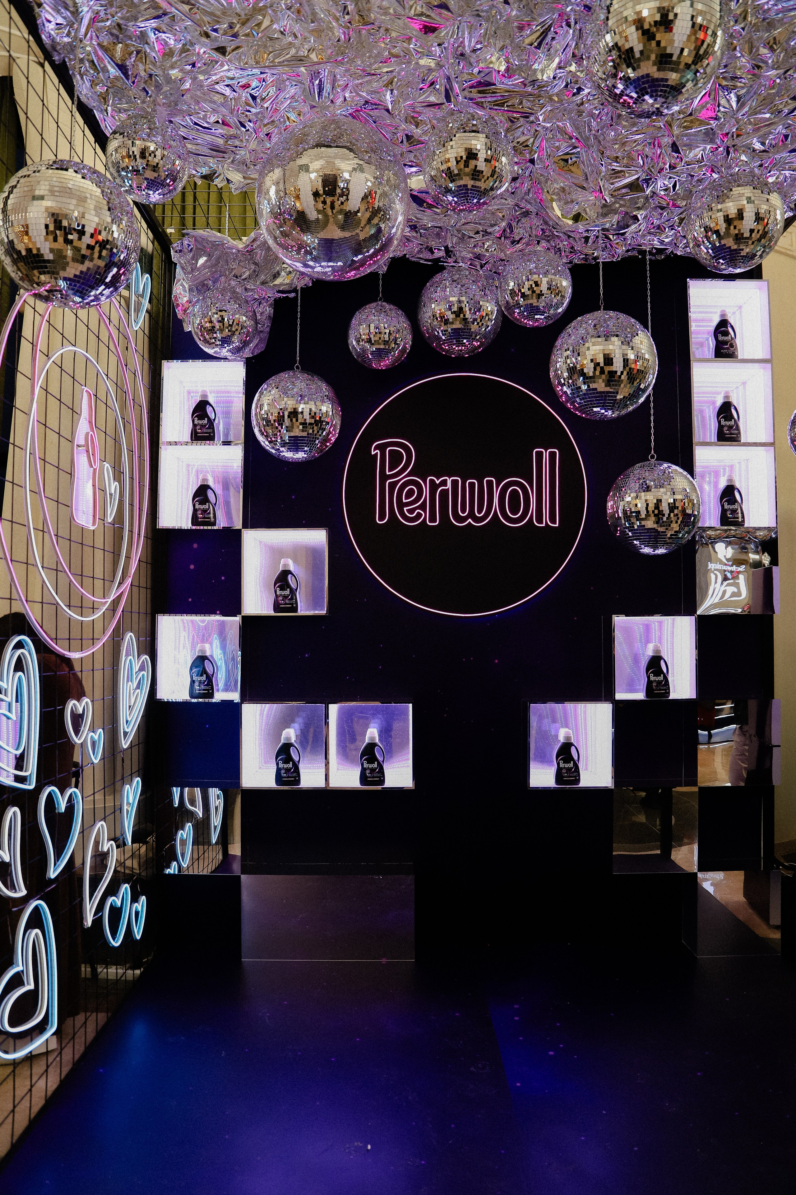 16.10 FWA зона Schwarzkopf и Perwoll. Фотограф в Алматы и Москве Даша Пушкина