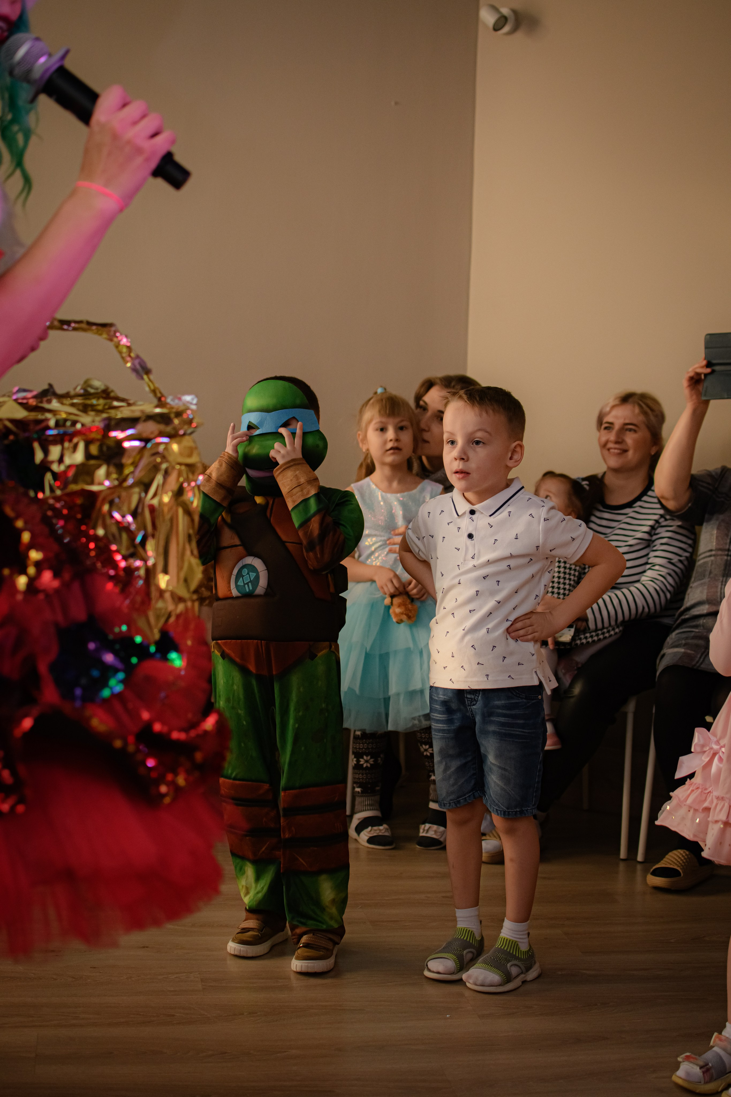 HAPPY NEW YEAR. Photokarish