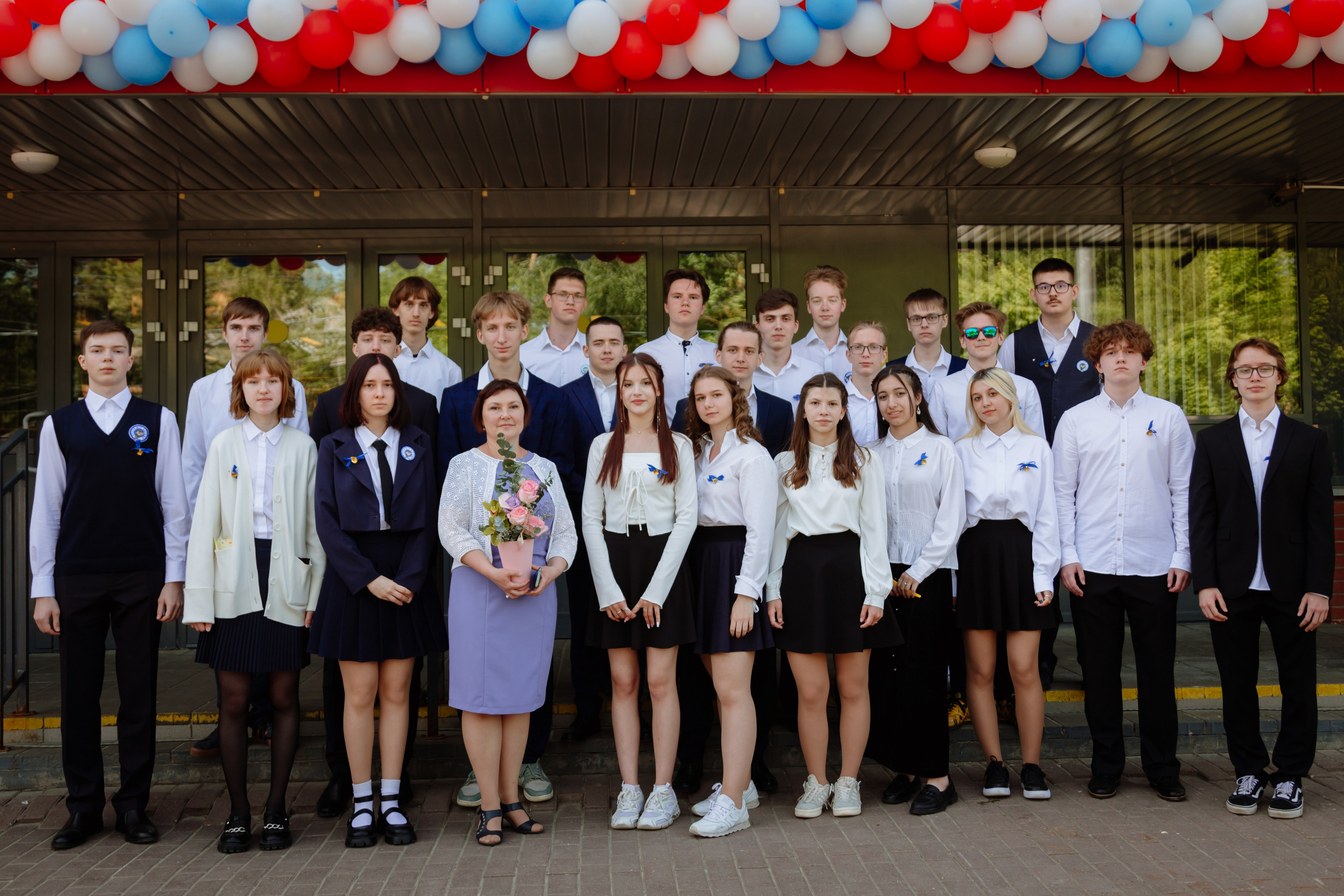 Последний звонок 2024 (2 часа фотосъемки). Профессиональный фотограф Надежда Антонова