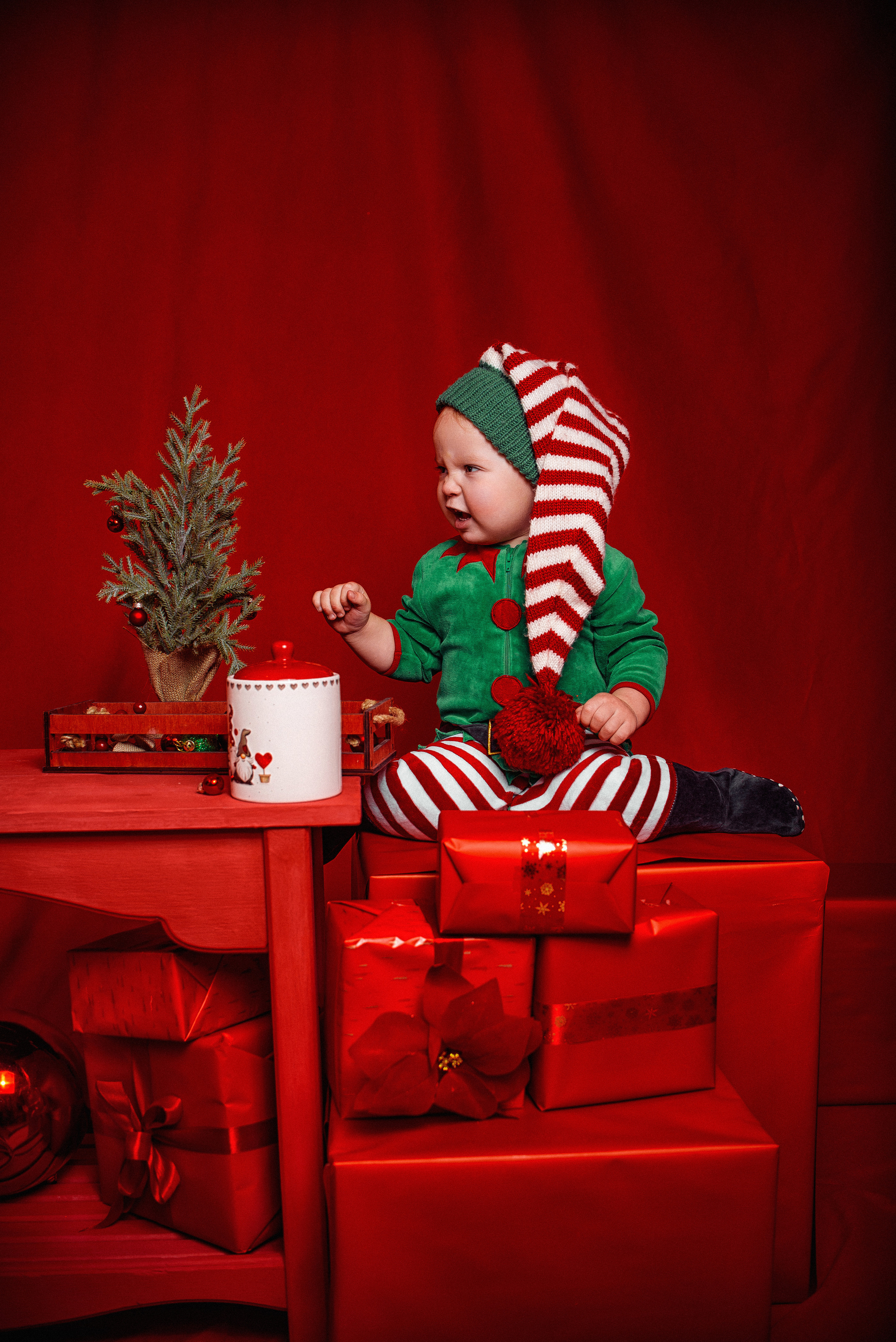 Новогодний детский фотопроект. Детский студийный фотограф Сочи