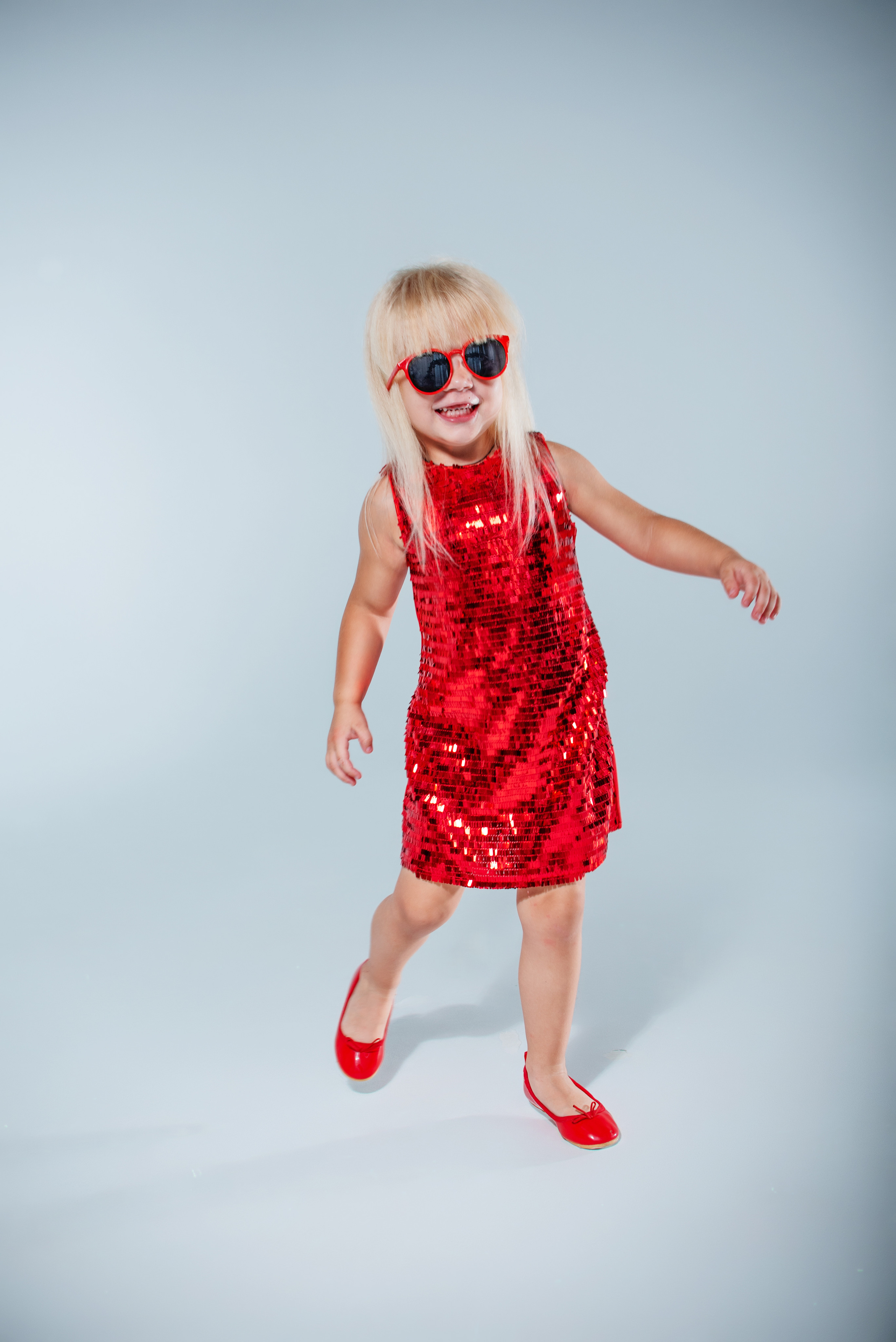 Фотосессия в студии девочки 5 лет. Детский студийный фотограф Сочи