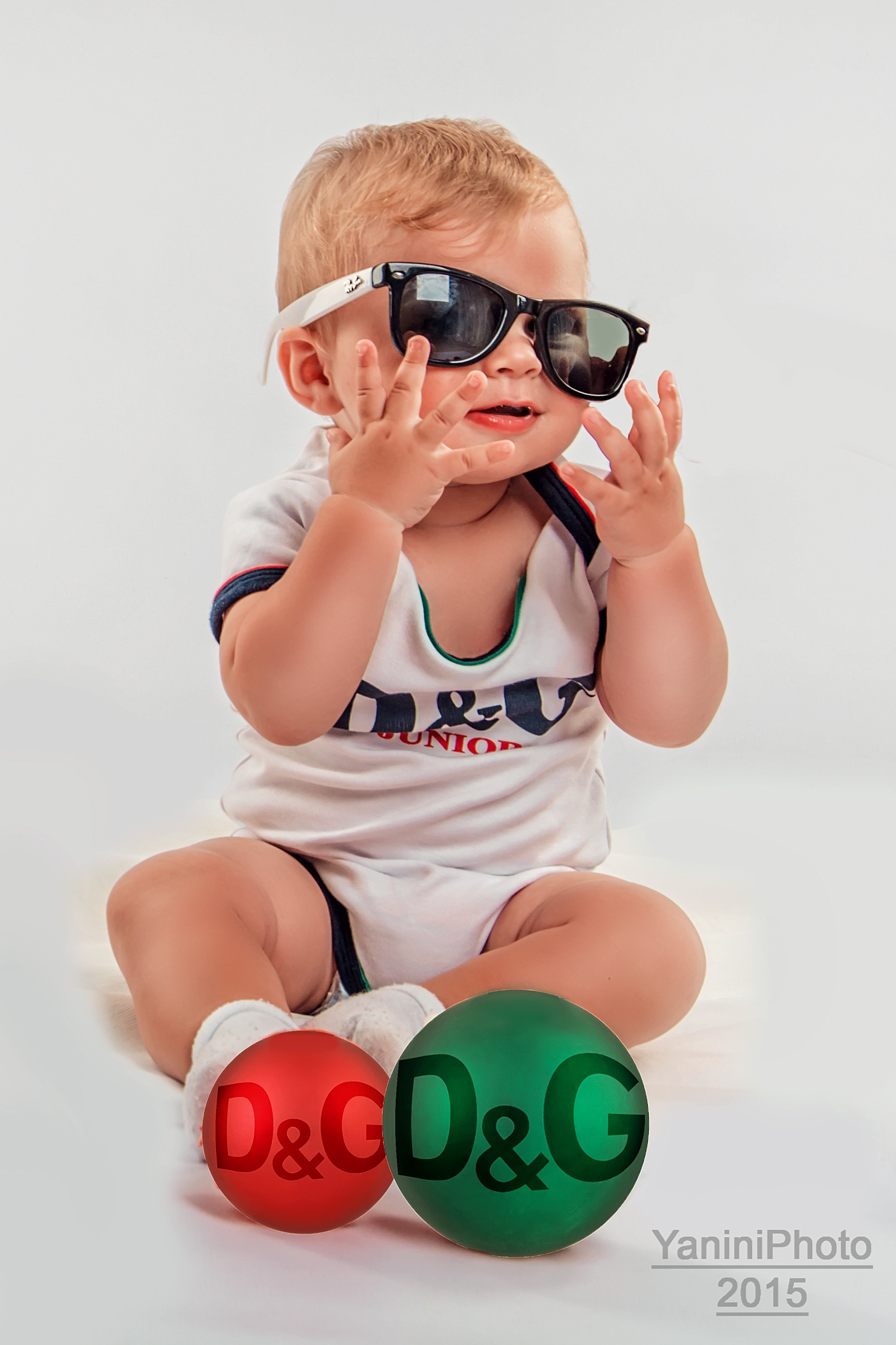 Фотосессия на годик. Детский студийный фотограф Сочи
