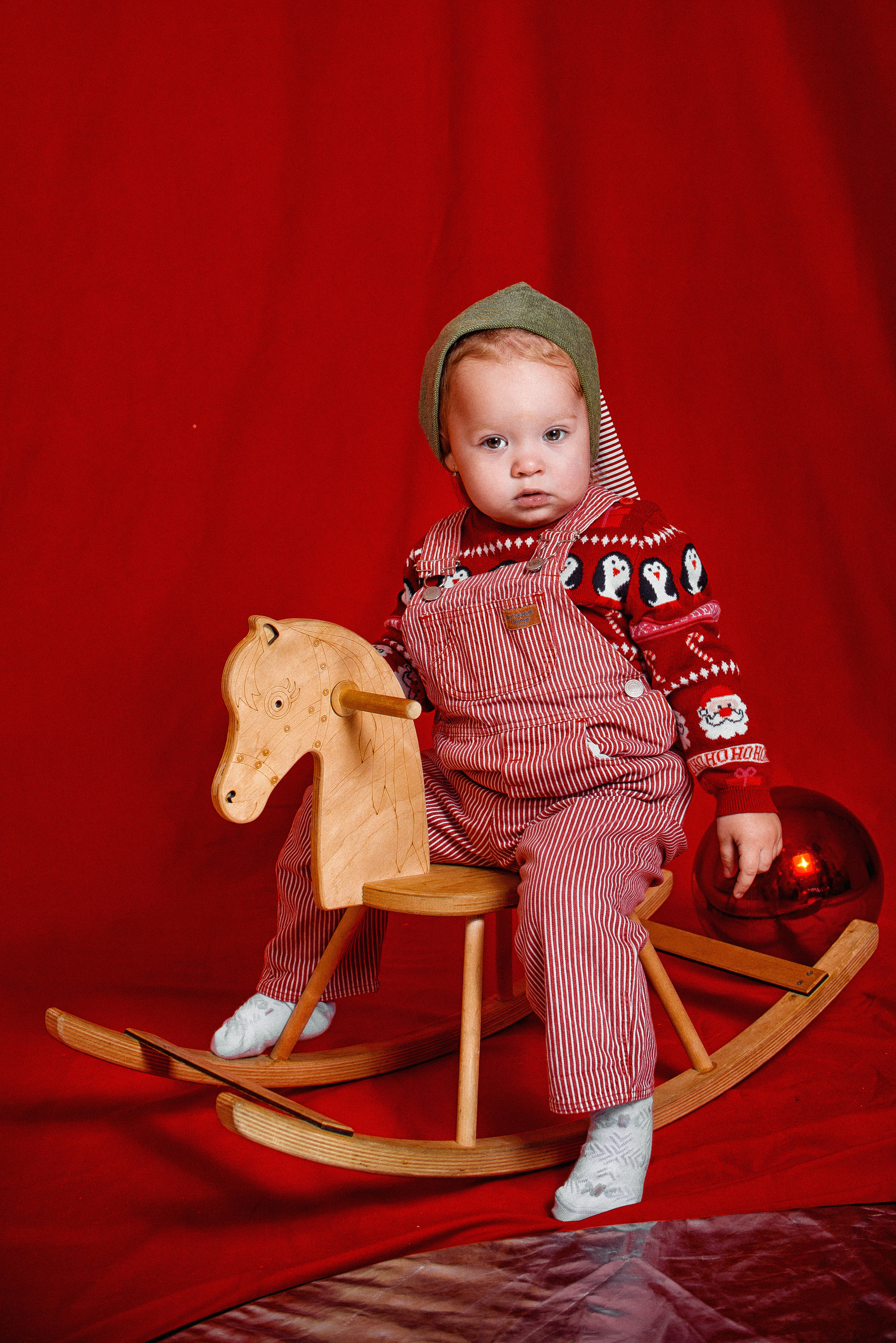 Новогодний детский фотопроект. Детский студийный фотограф Сочи