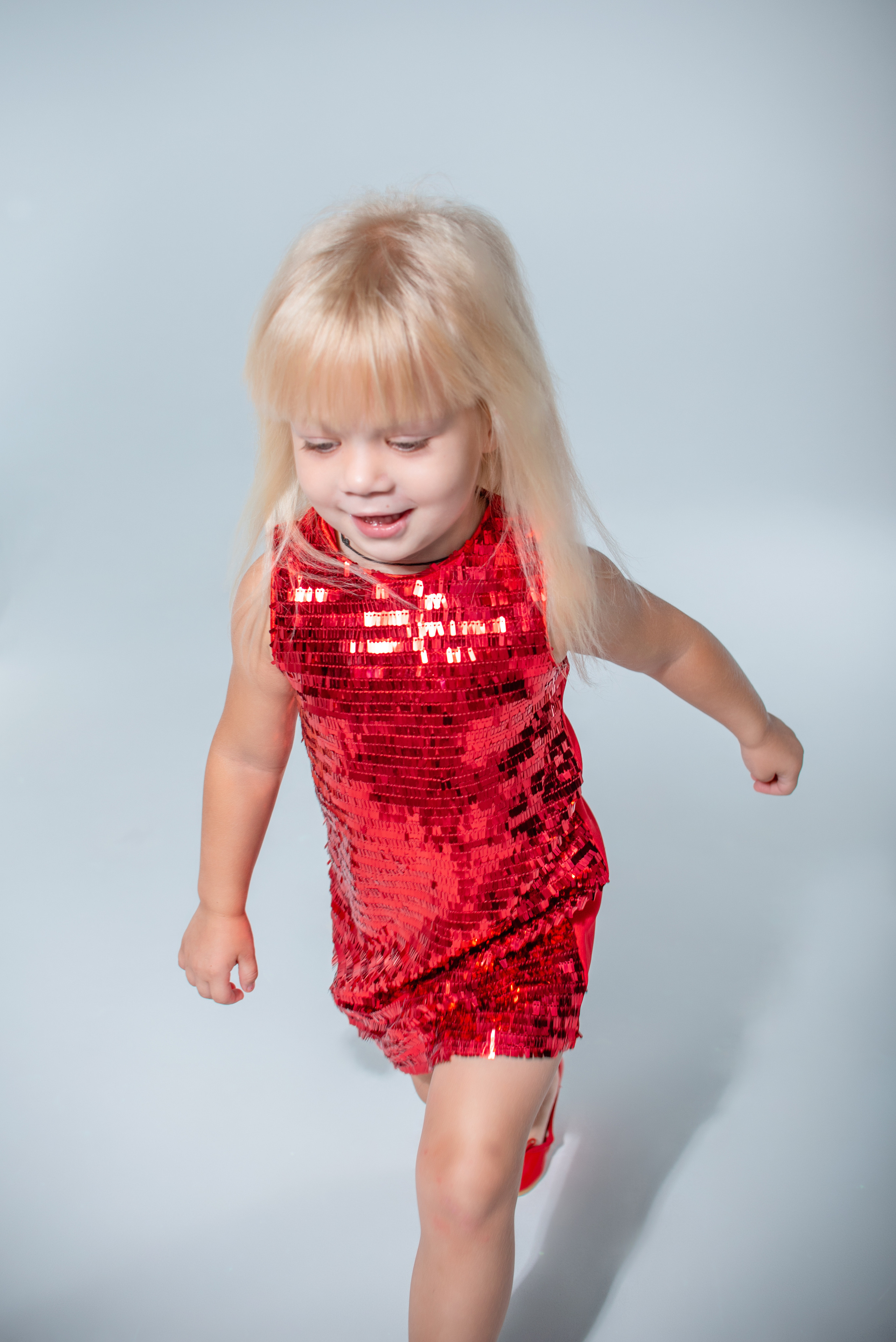 Фотосессия в студии девочки 5 лет. Детский студийный фотограф Сочи