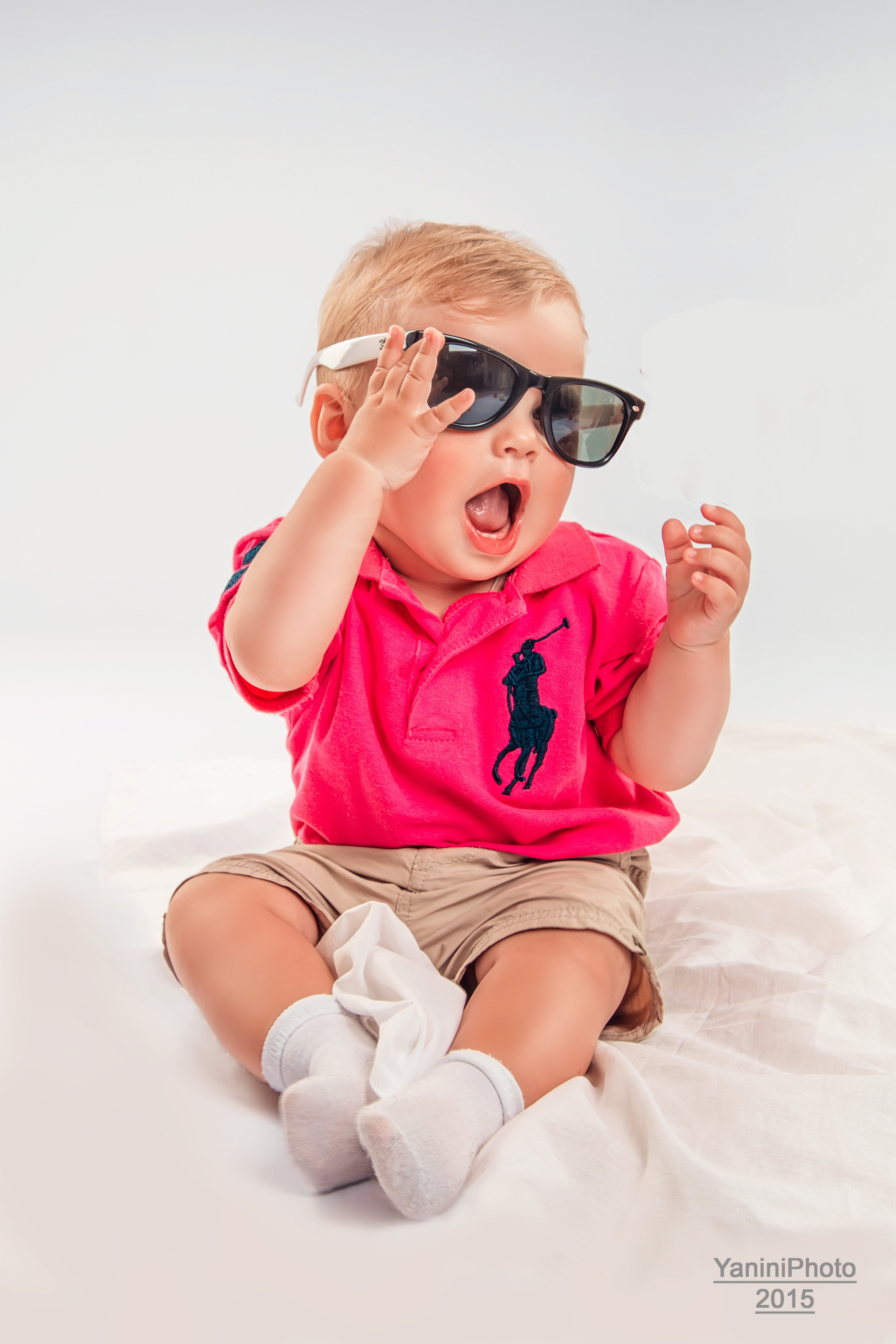 Фотосессия на годик. Детский студийный фотограф Сочи