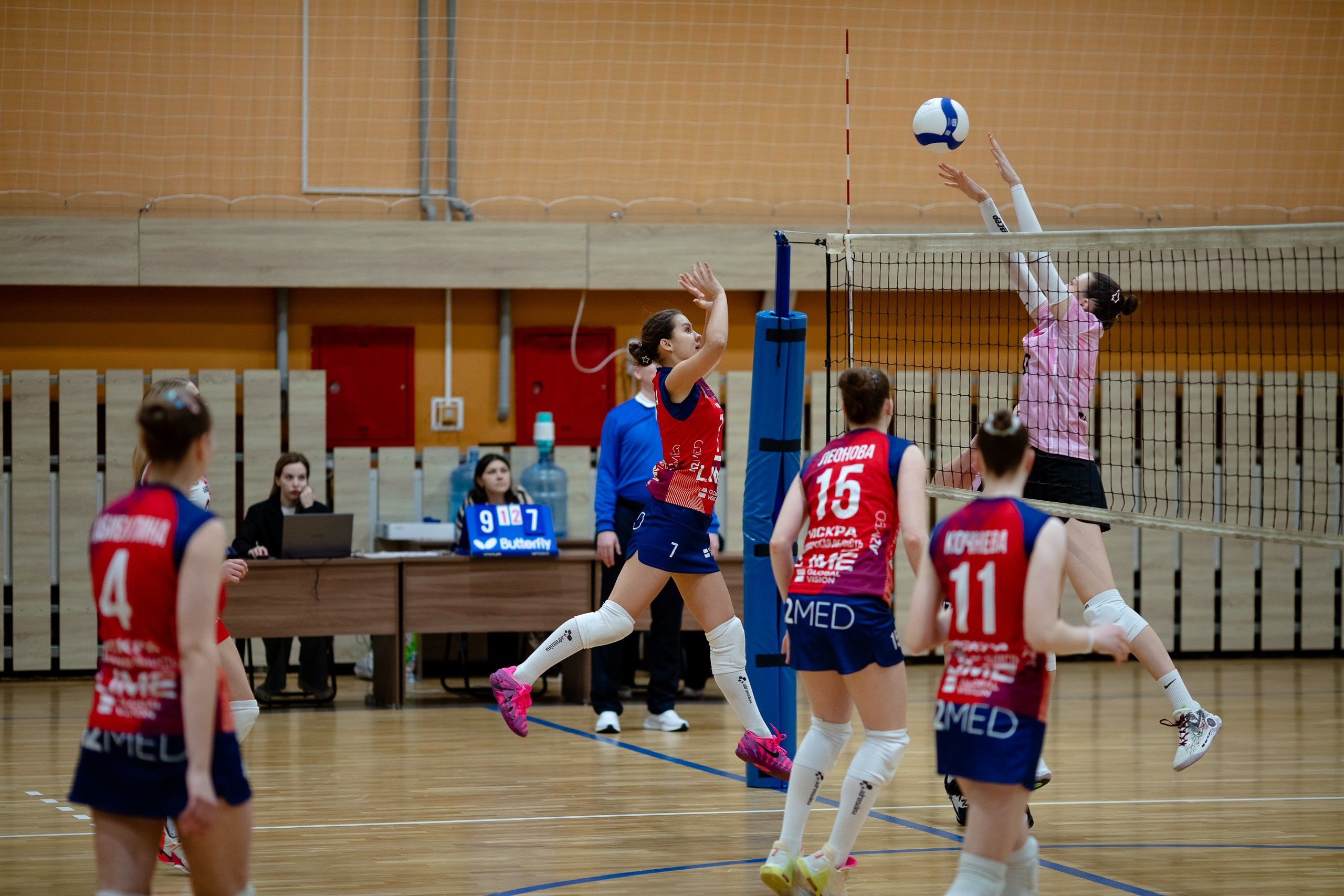 СШ11 — Искра / 2 игра. Фотография