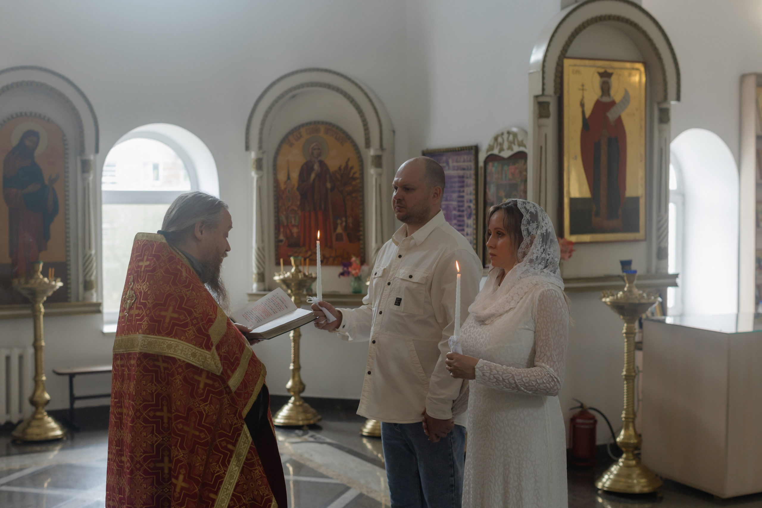 Венчание (Храм святителя Иннокентия). Свадебный и семейный фотограф в Перми Дергачева Кристина