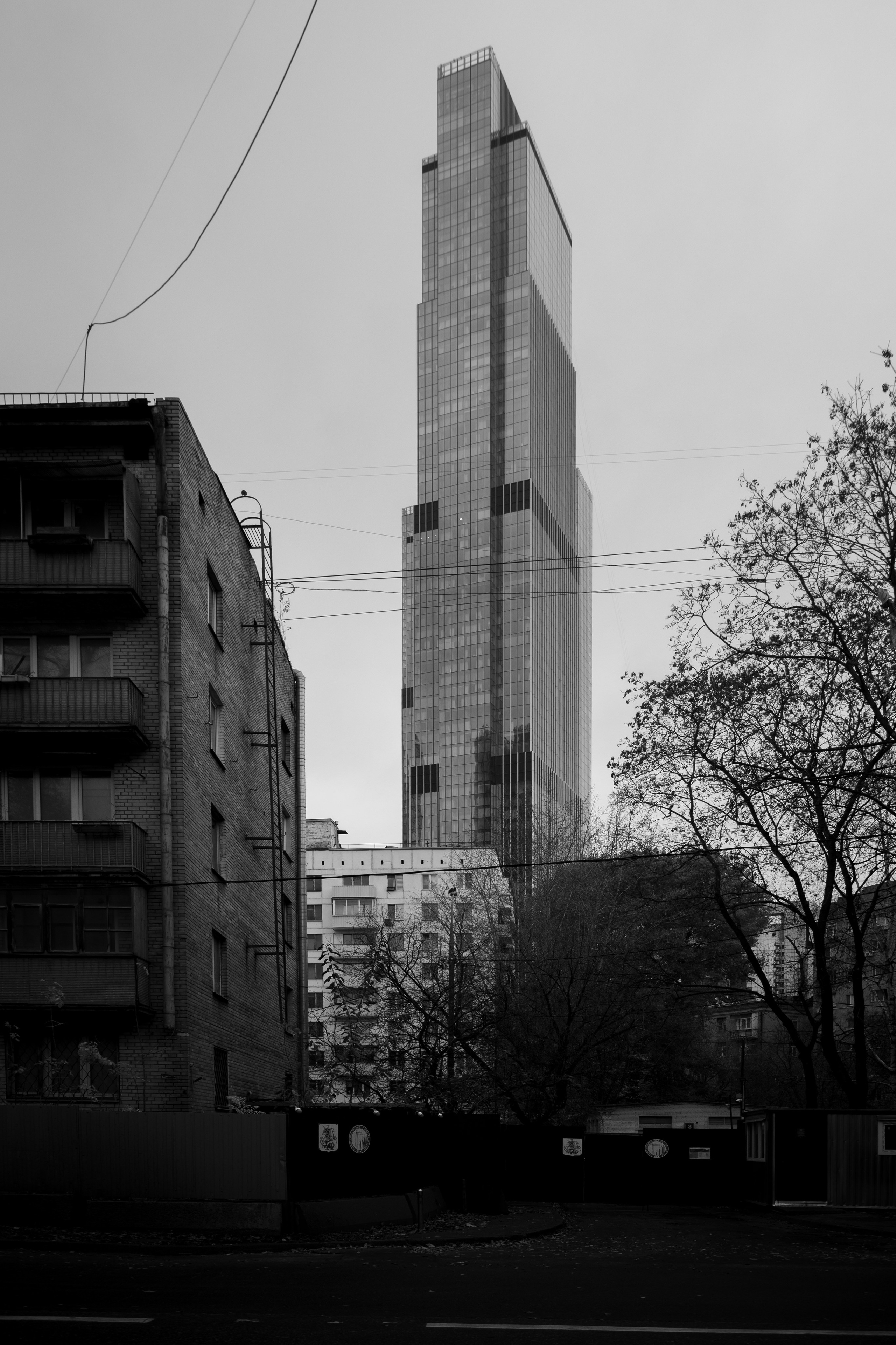 Высотки. Ожерельев Лев