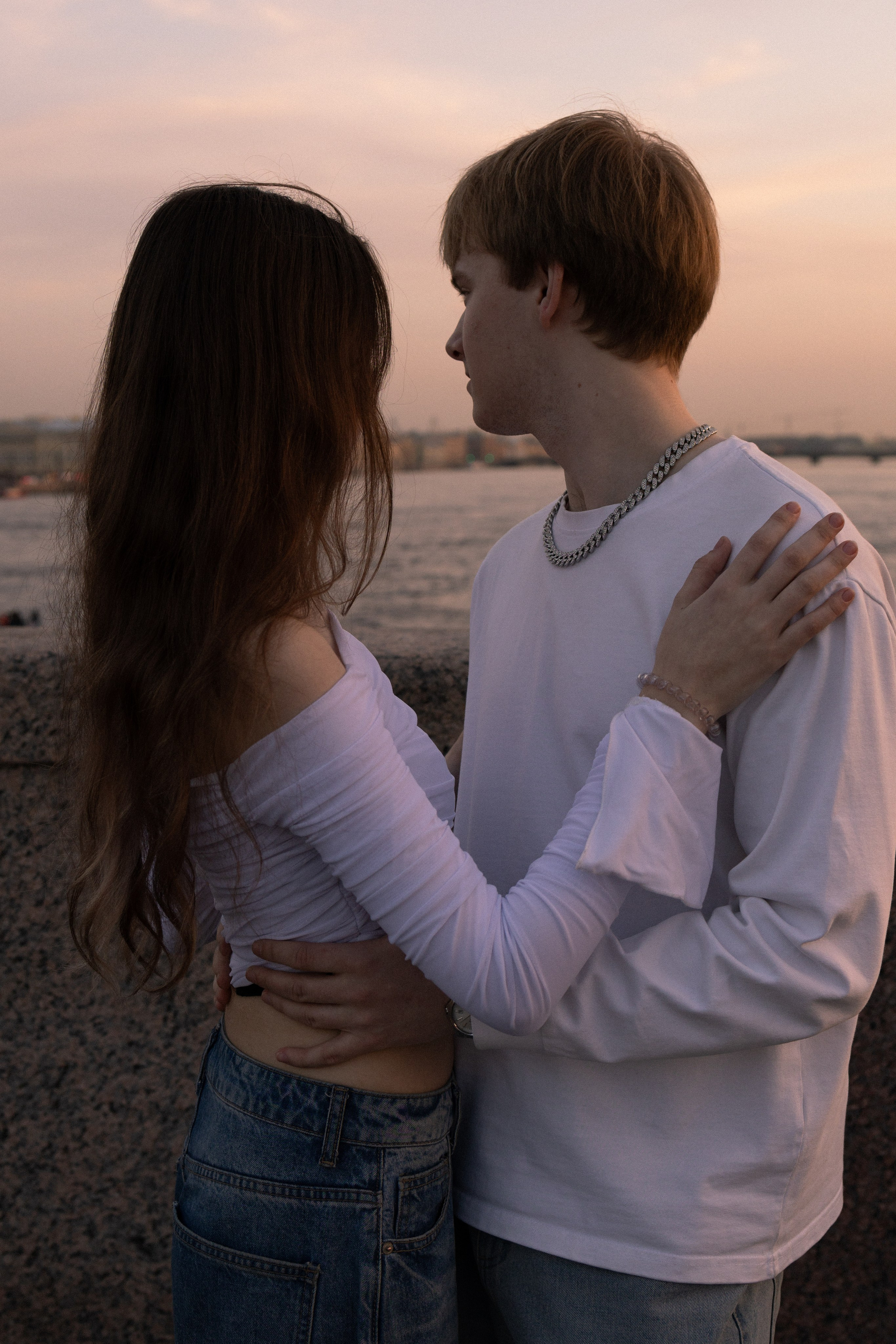 LoveStory , Любовь