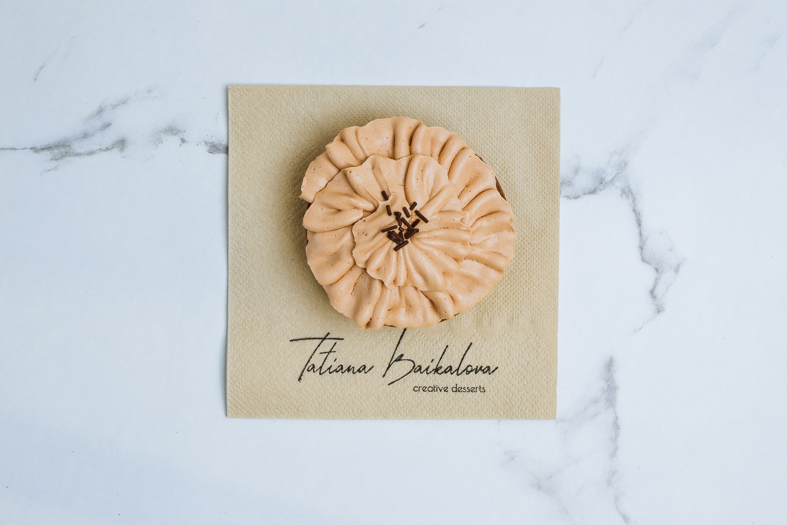 Creative Desserts. Photomantis