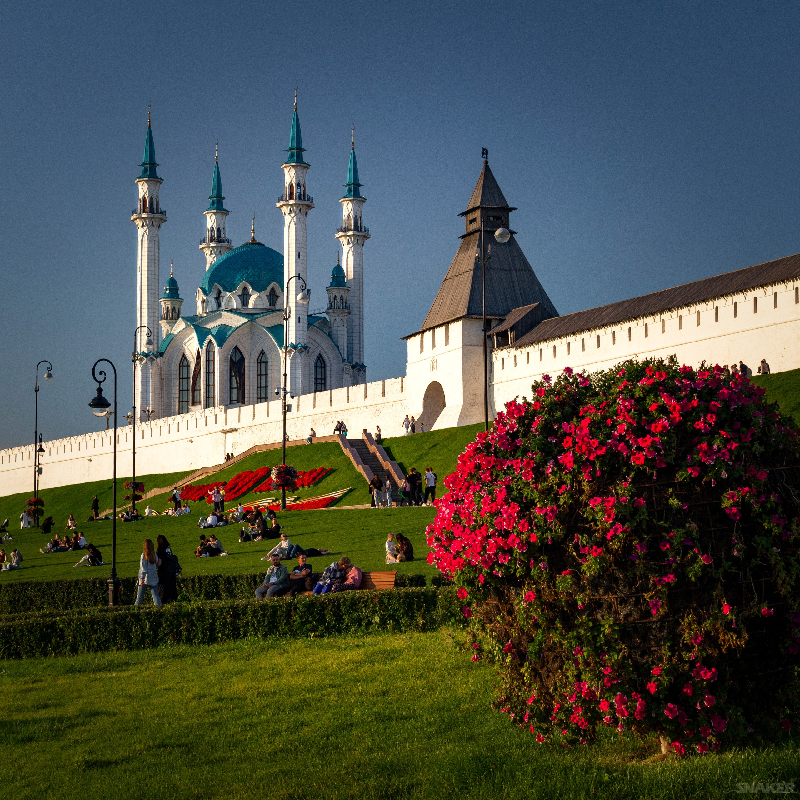 Казанский кремль. Мечеть Кул-Шариф и Преображенская башня.