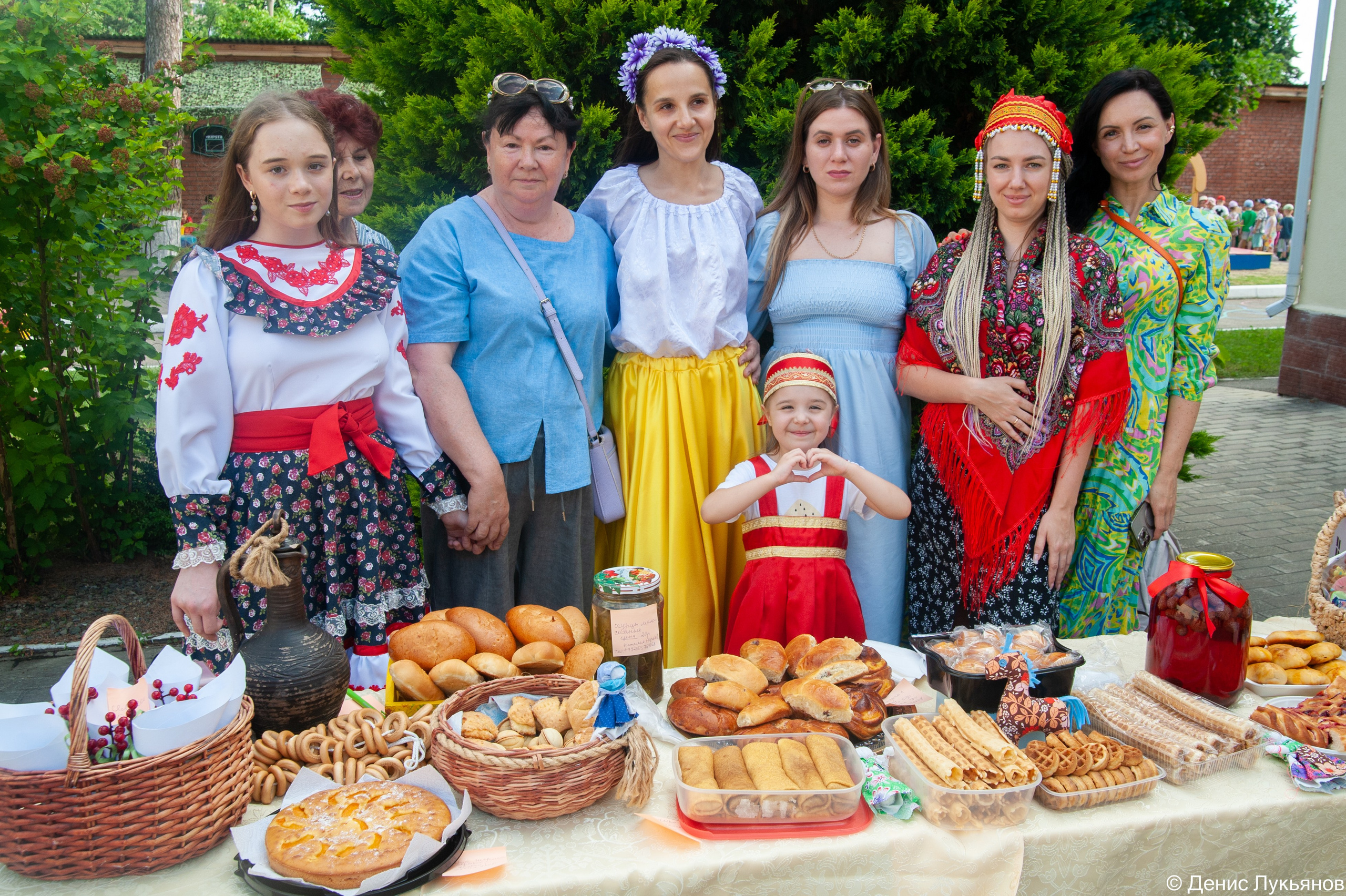 Ярмарка. Свадебный и семейный фотограф Денис Лукьянов в Краснодаре, Краснодарском крае и Республике Крым