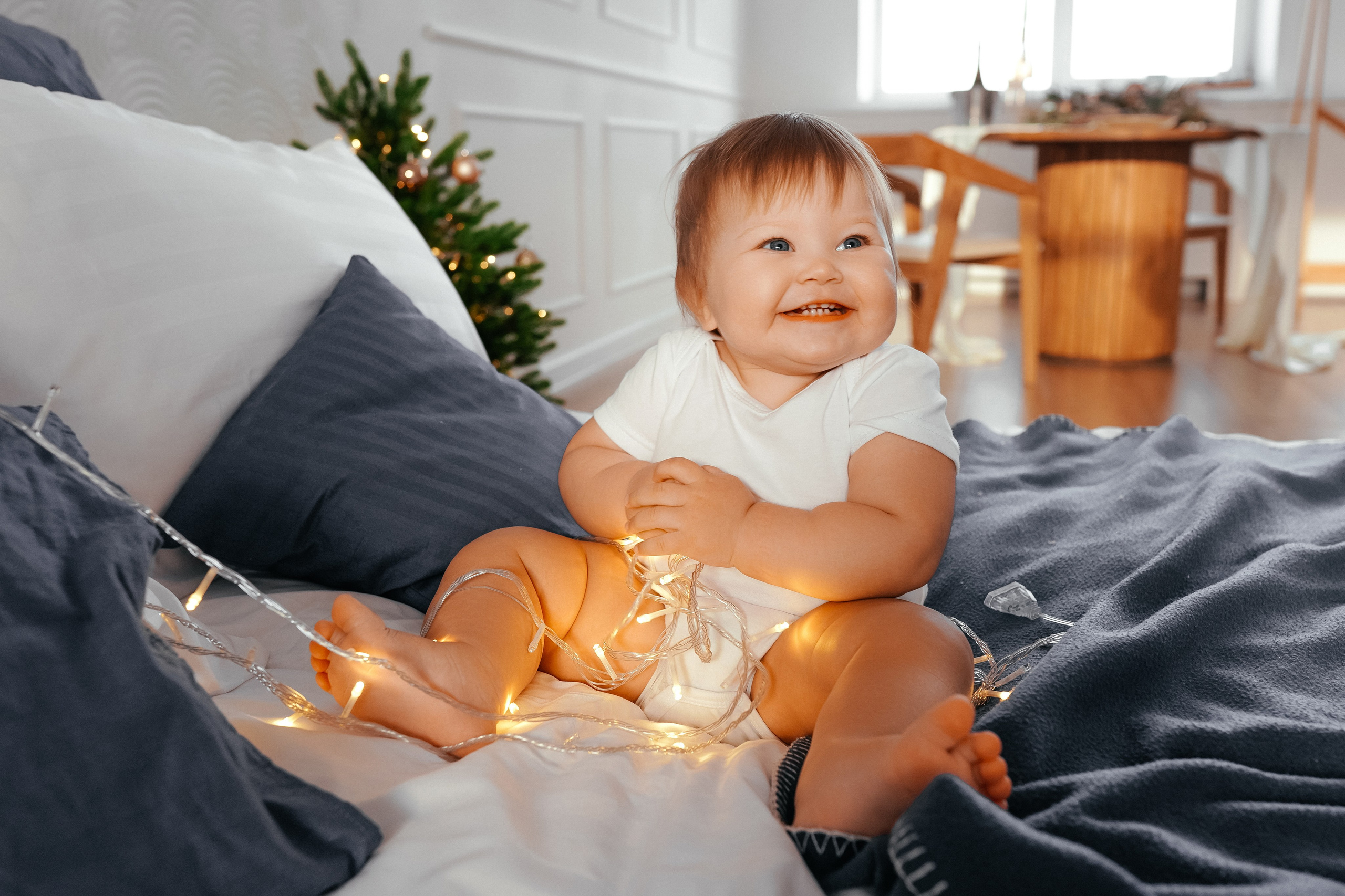 Семейная новогодняя фотосъемка в студии. Фотограф Ким Наталья в Красноярске