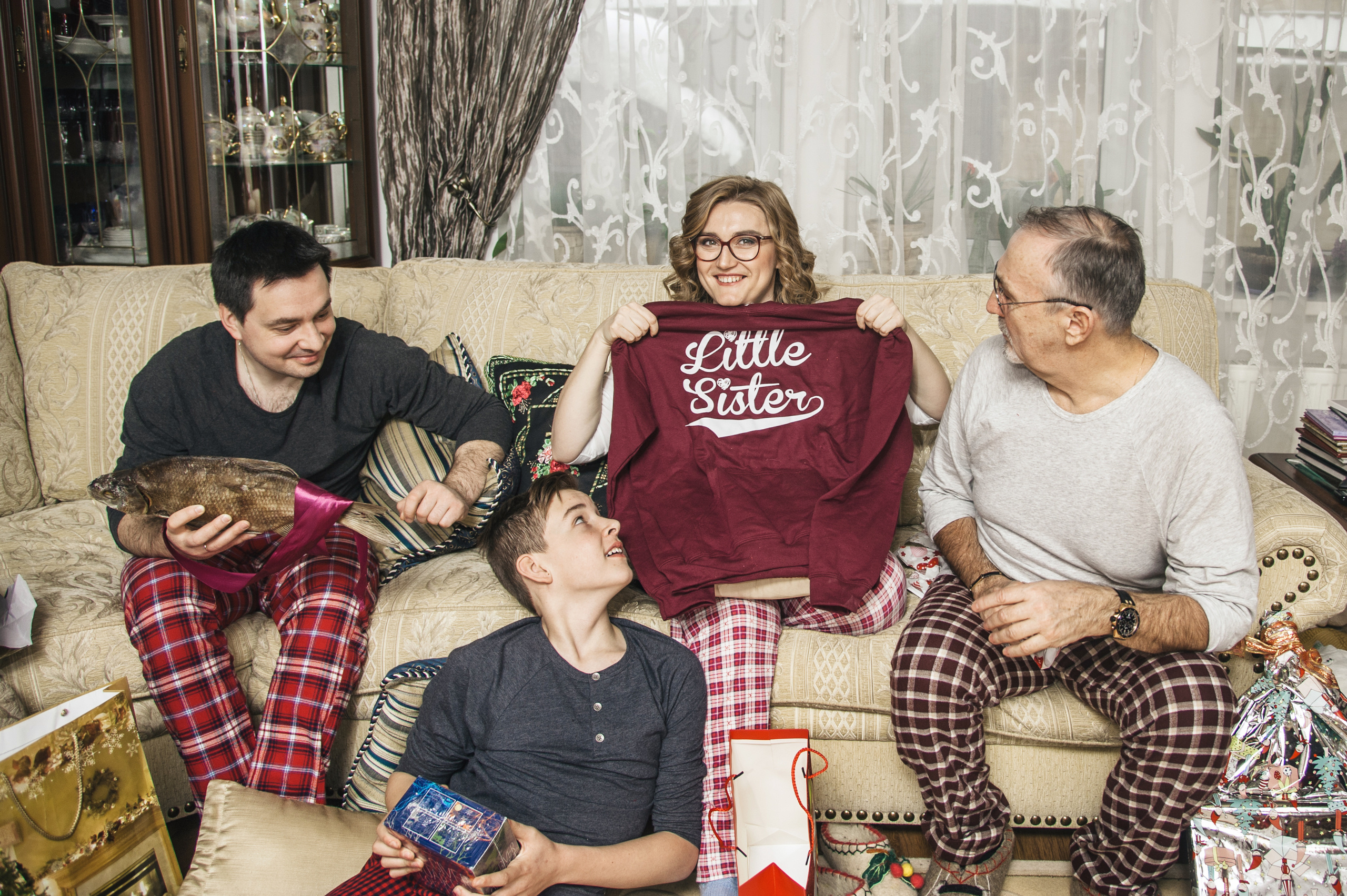 Рождественская семейная фотосессия в Подмосковье. Семейный фотограф в Москве Елена Снегирева