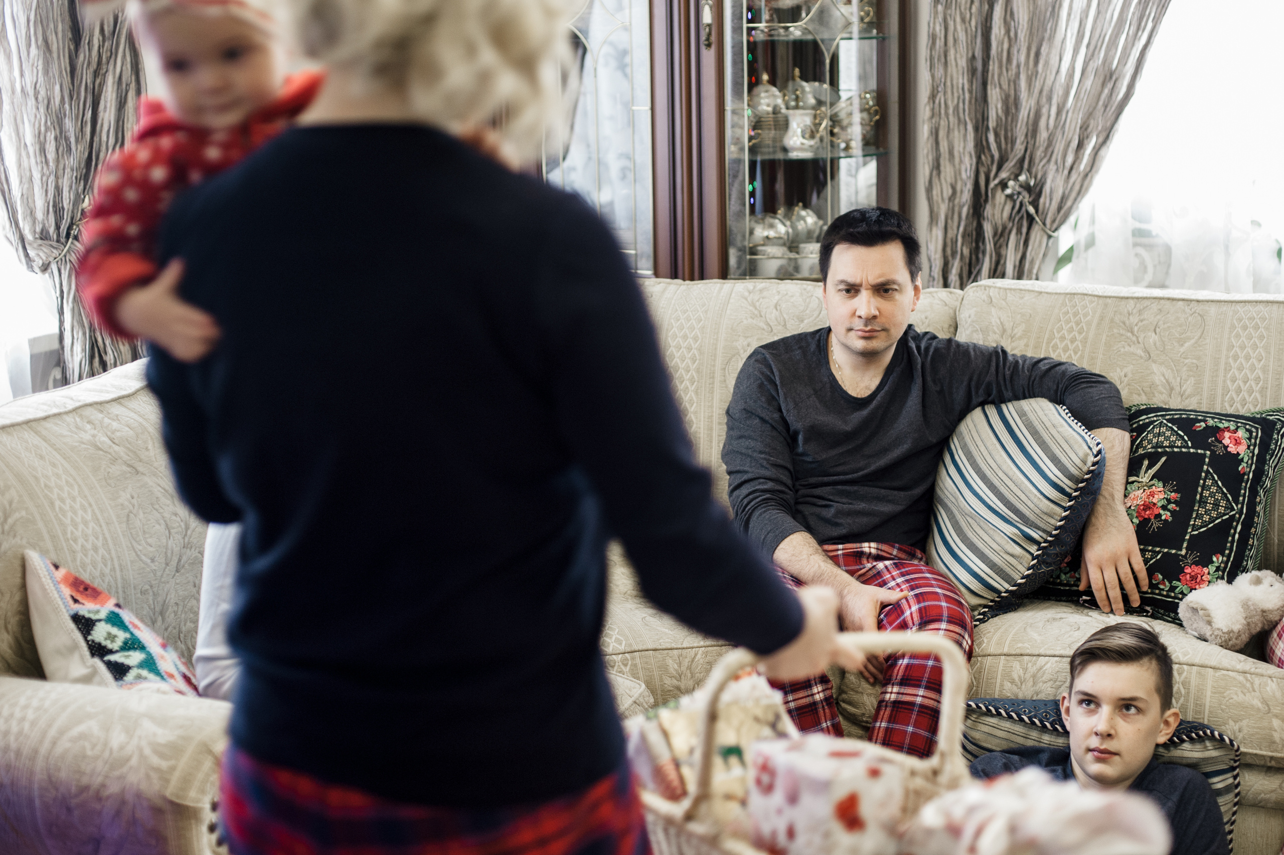 Рождественская семейная фотосессия в Подмосковье. Семейный фотограф в Москве Елена Снегирева