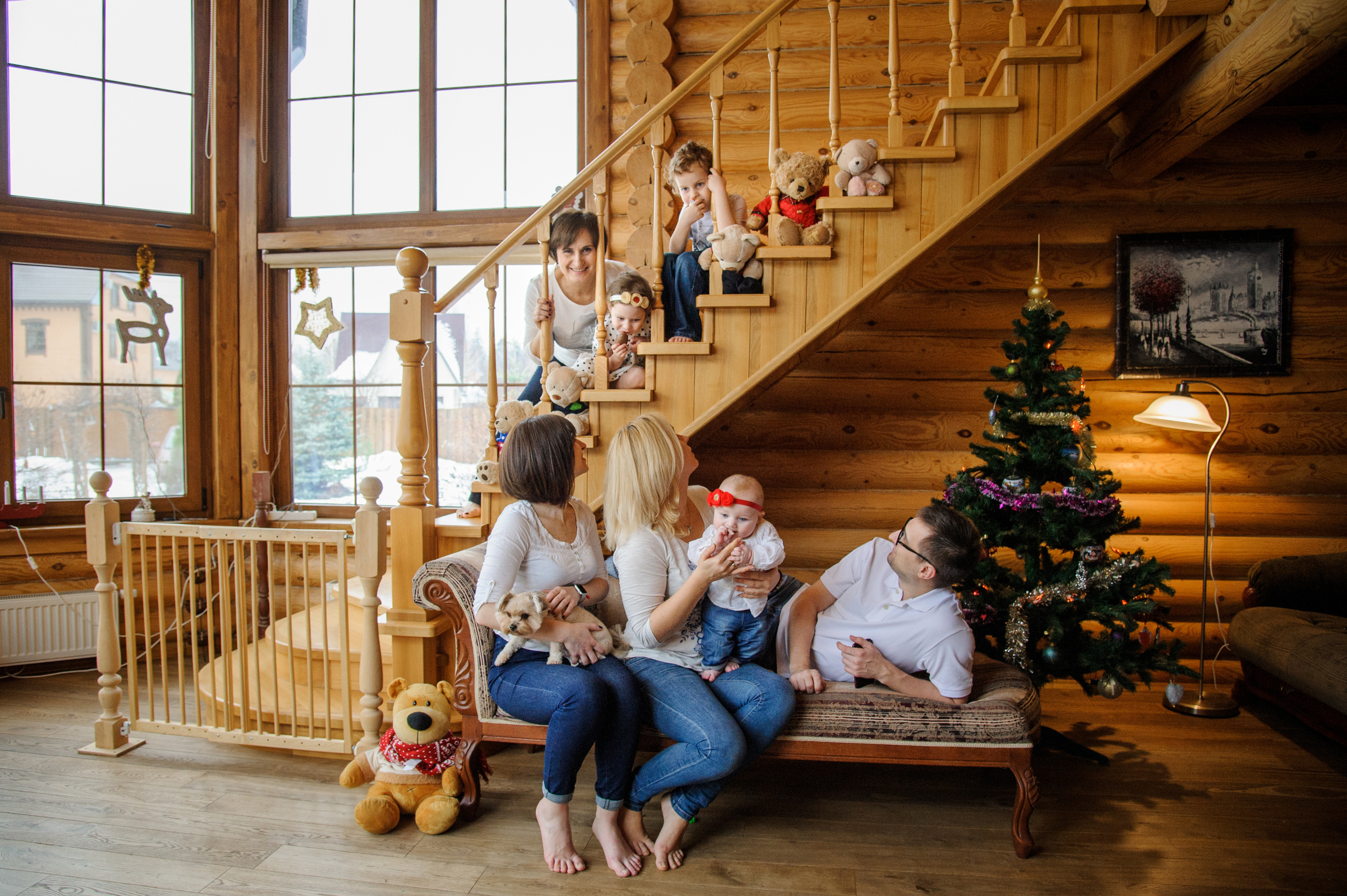 Семейная фотосессия в Подмосковье в загородном доме. Семейный фотограф в Москве Елена Снегирева