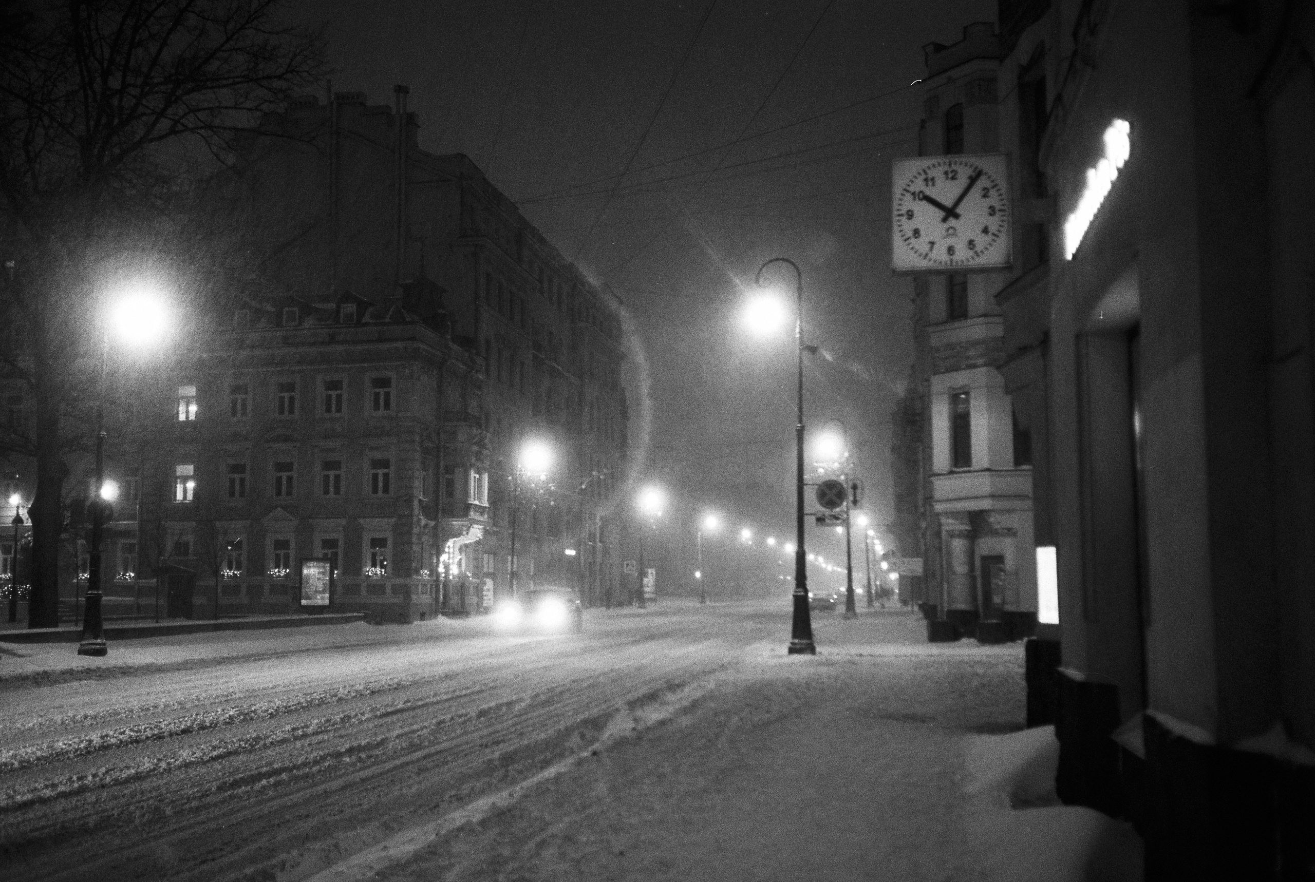 Фотографии черно-белые. Свадебный и семейный пленочный фотограф в Петербурге Истомина Ирина