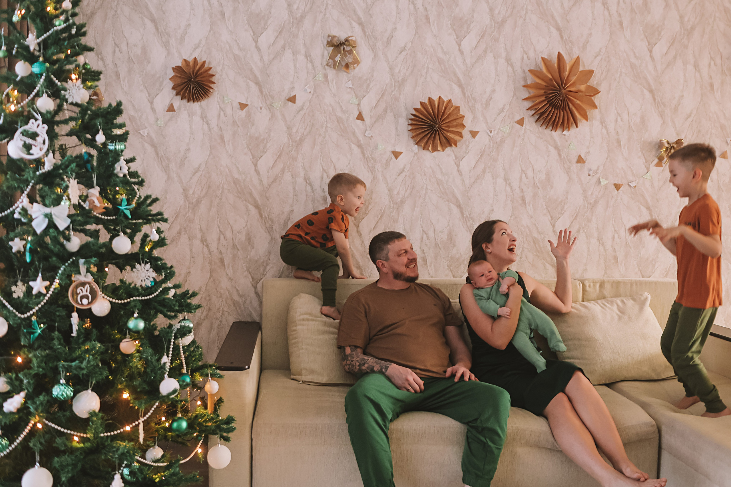 Команда. Семейный фотограф Тюмень, фотограф на роды Салмина Мария