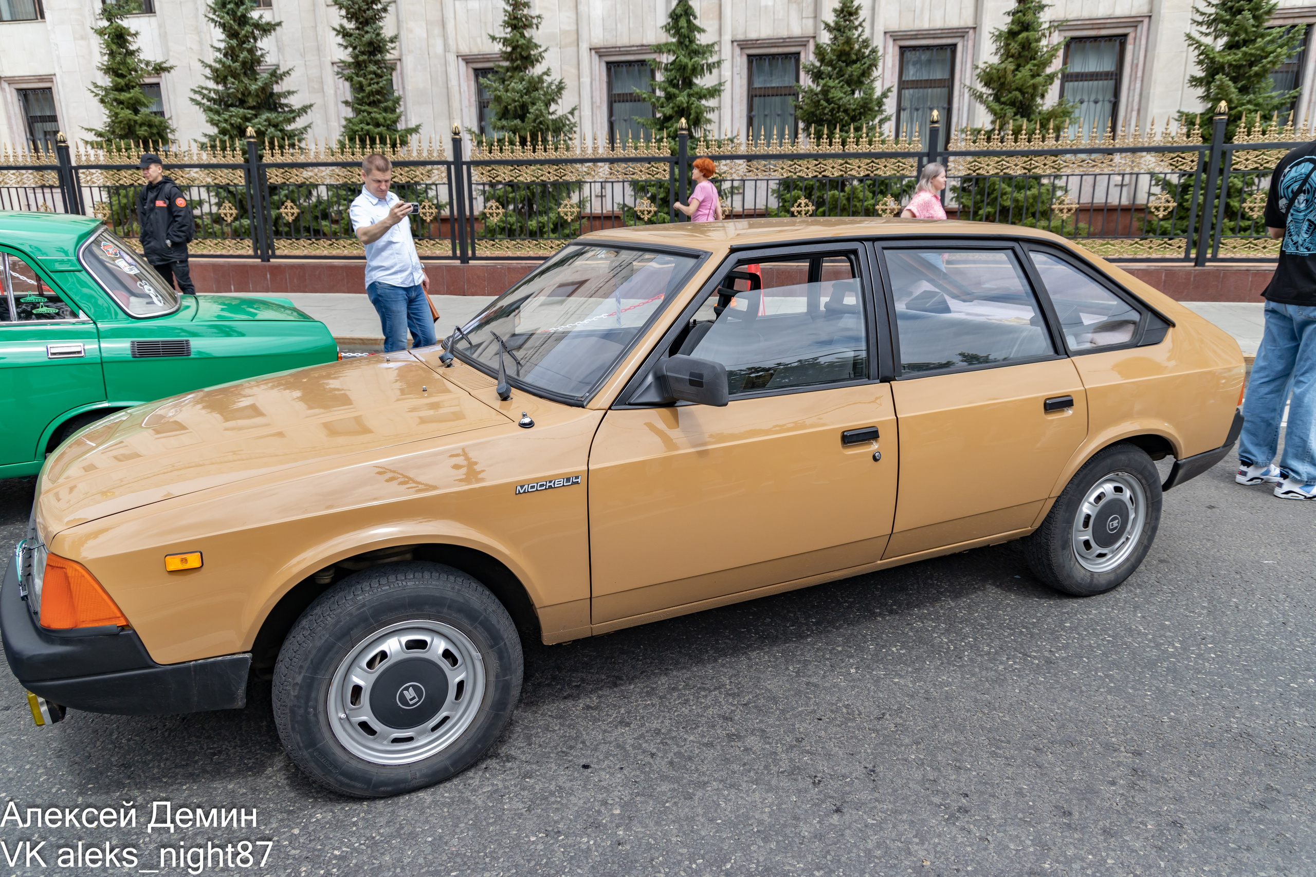 Ретро парад трамваем Москва 2023. Репортажный, семейный и студийный фотограф в Москве Демин Алексей
