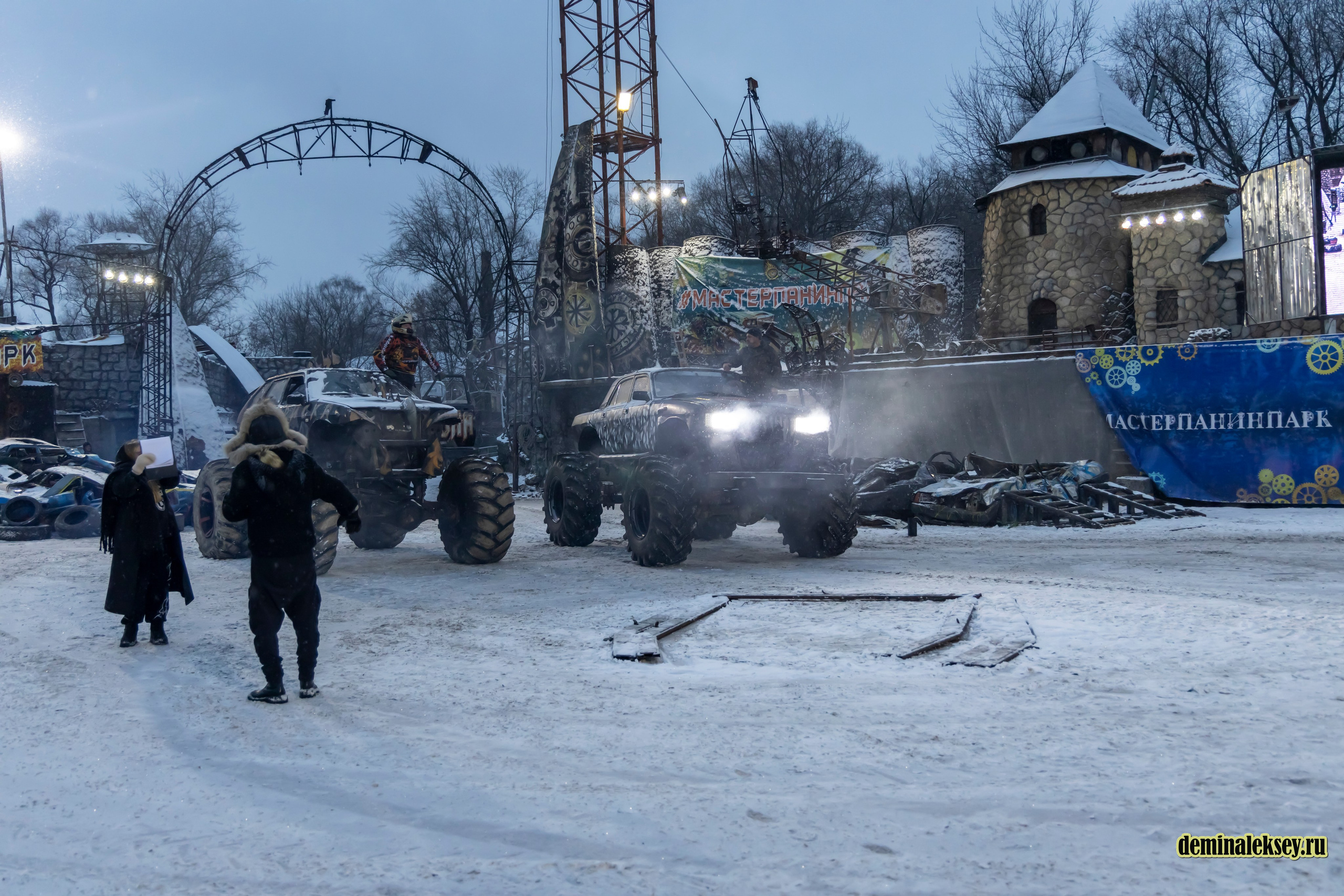 Танки против Монстр-Траков. Репортажный, семейный и студийный фотограф в Москве Демин Алексей