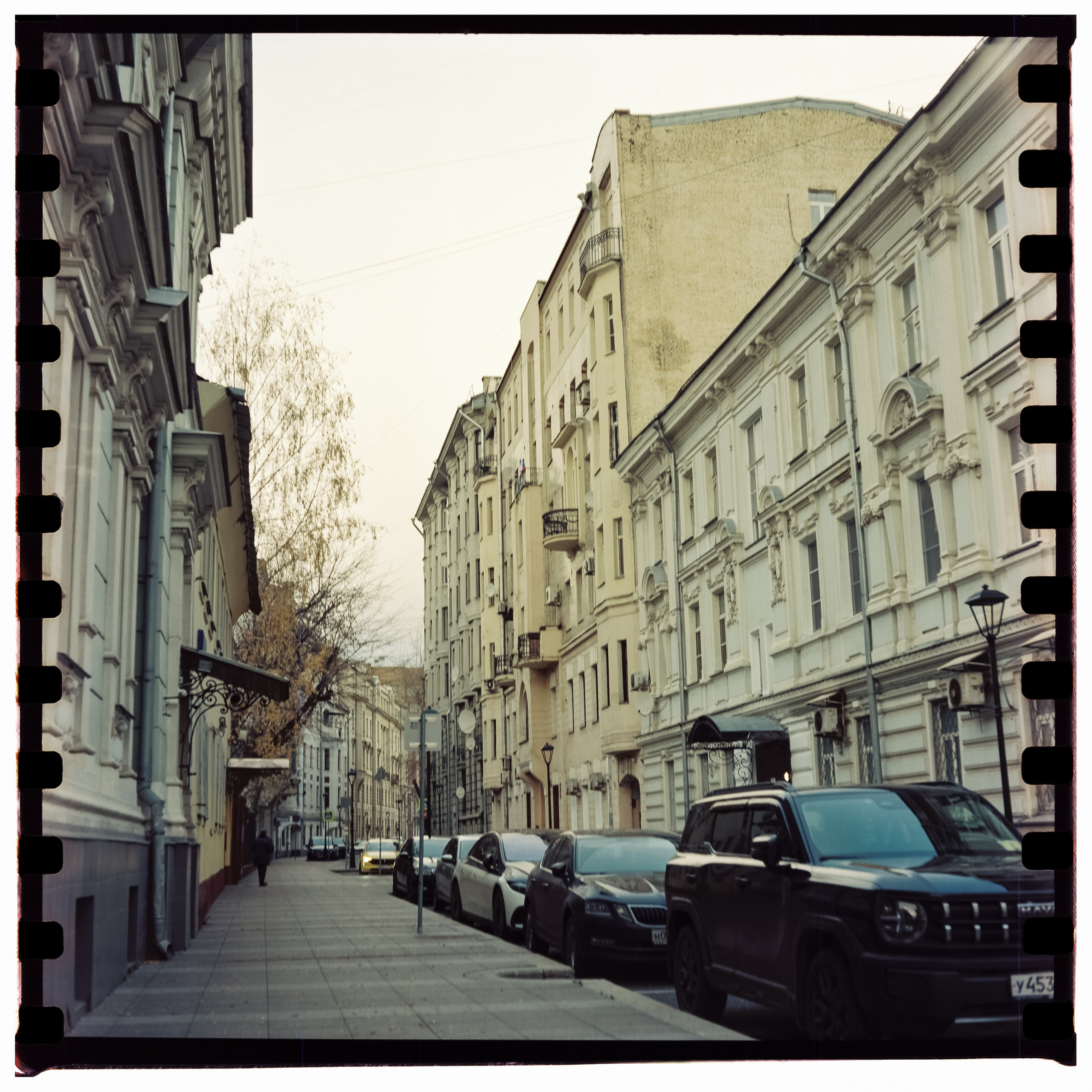 Чистые пруды, Покровка, Потаповский переулок / Minolta Autocord (2) / Perspekriva Vision 3