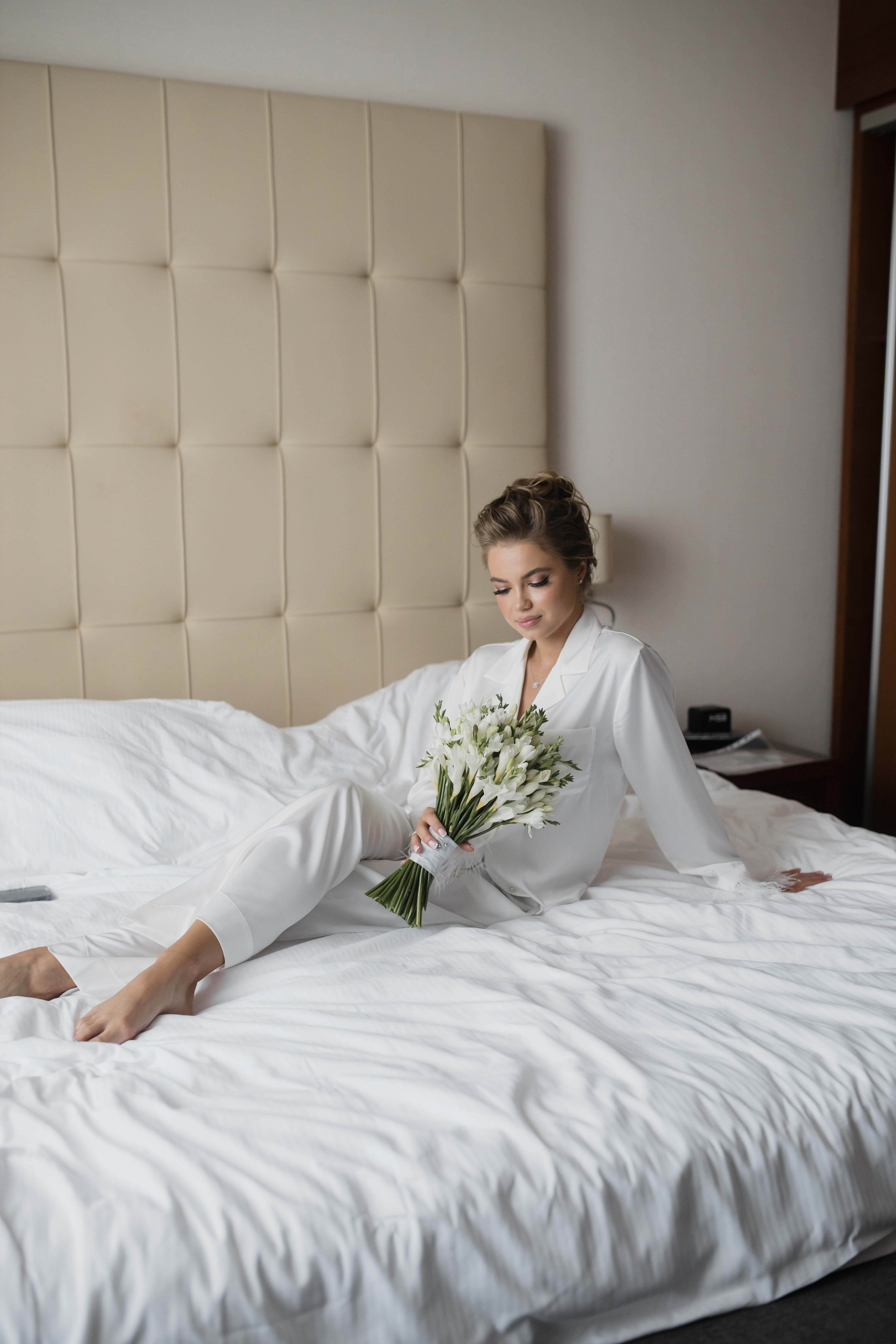 Владимир и Ника | Сборы в Hilton | Свадьба 4.08.2023. Свадебный фотограф Новосибирск | Готовность фото от 14 дней