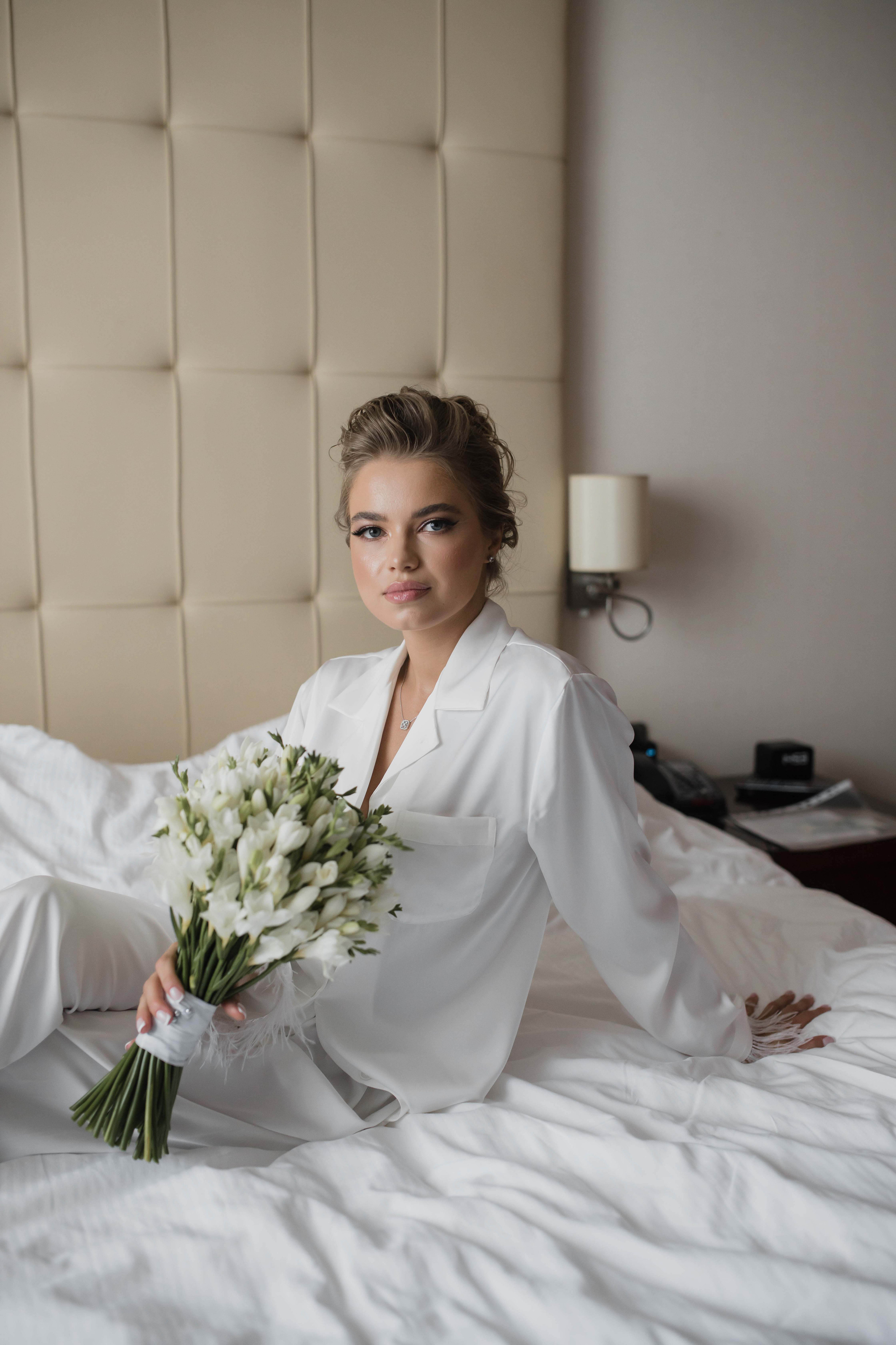 Владимир и Ника | Сборы в Hilton | Свадьба 4.08.2023. Свадебный фотограф Новосибирск | Готовность фото от 14 дней