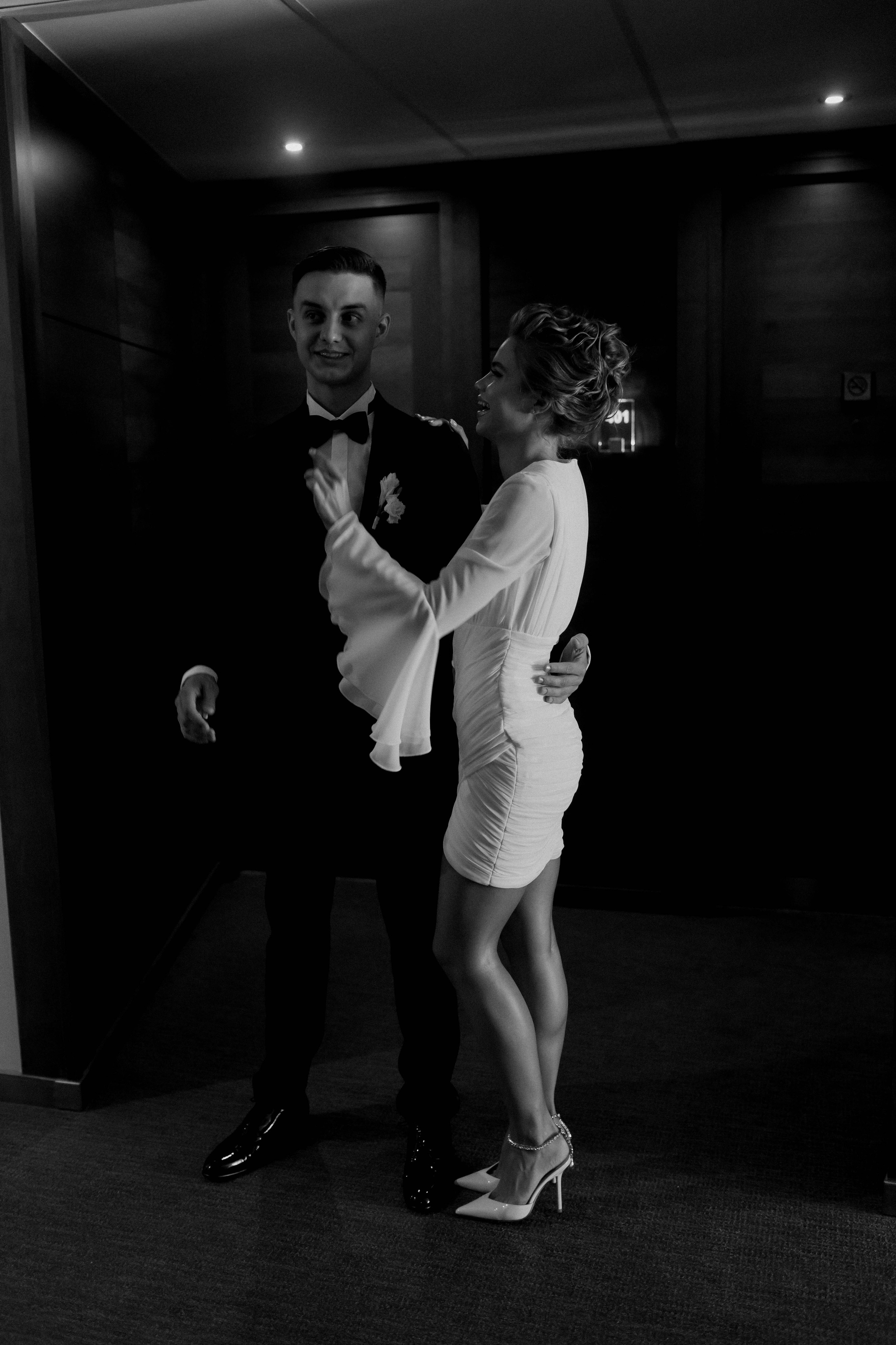 Владимир и Ника | Сборы в Hilton | Свадьба 4.08.2023. Свадебный фотограф Новосибирск | Готовность фото от 14 дней