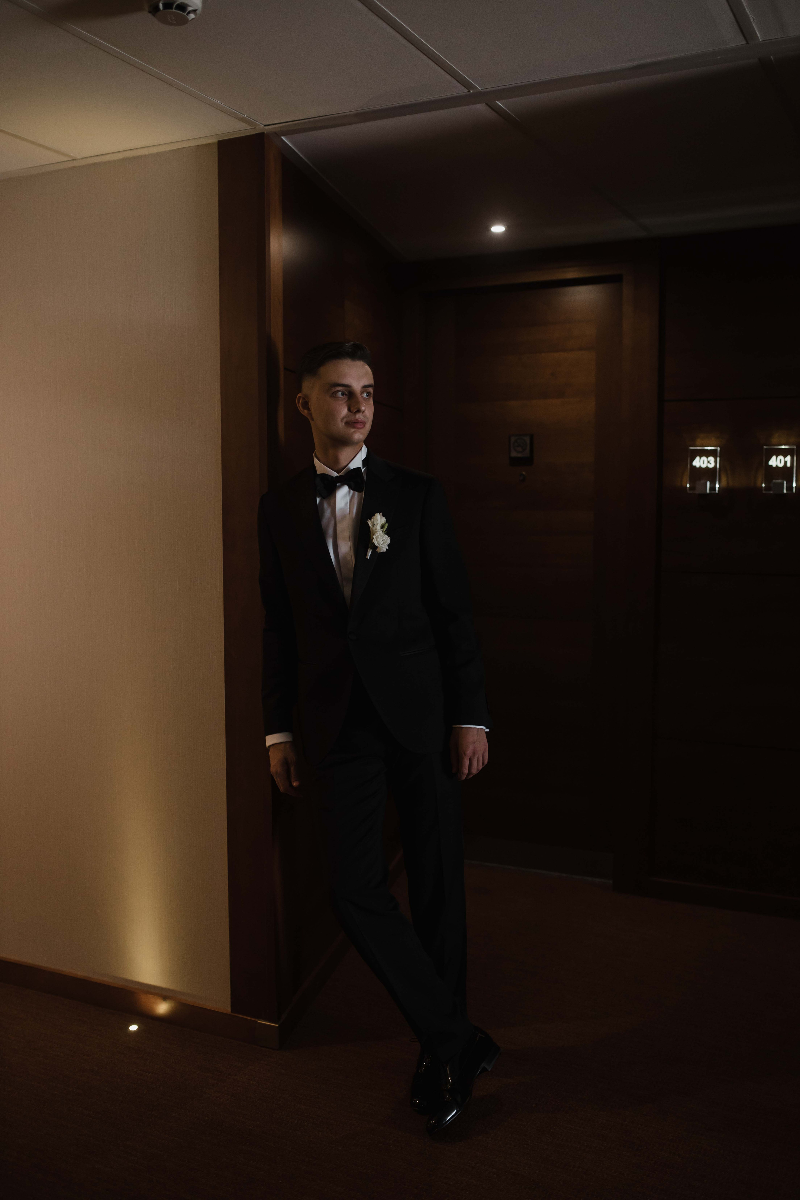 Владимир и Ника | Сборы в Hilton | Свадьба 4.08.2023. Свадебный фотограф Новосибирск | Готовность фото от 14 дней