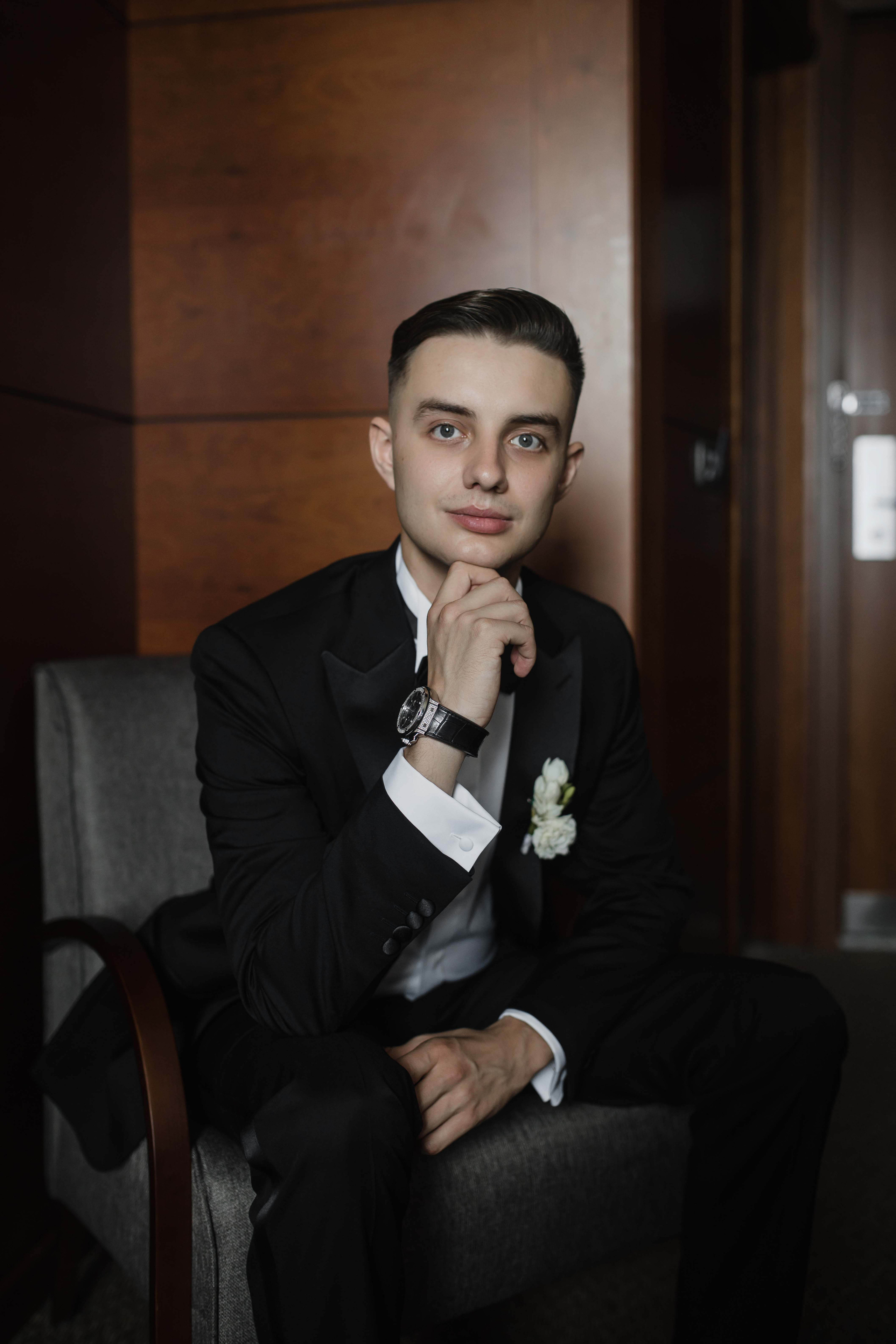 Владимир и Ника | Сборы в Hilton | Свадьба 4.08.2023. Свадебный фотограф Новосибирск | Готовность фото от 14 дней