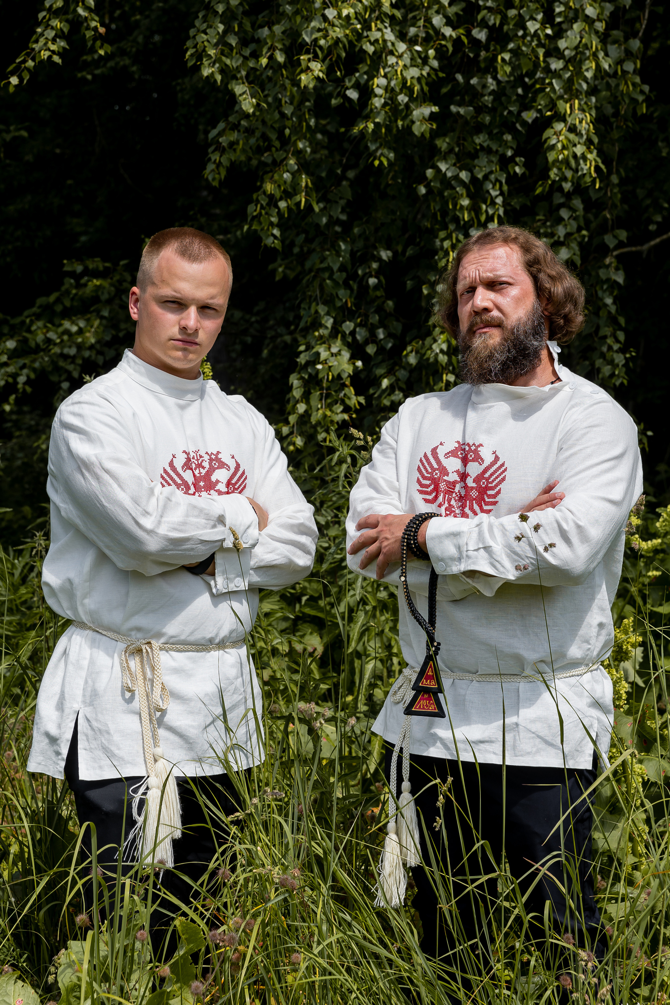 Собака.ru. Э Т О М Ы